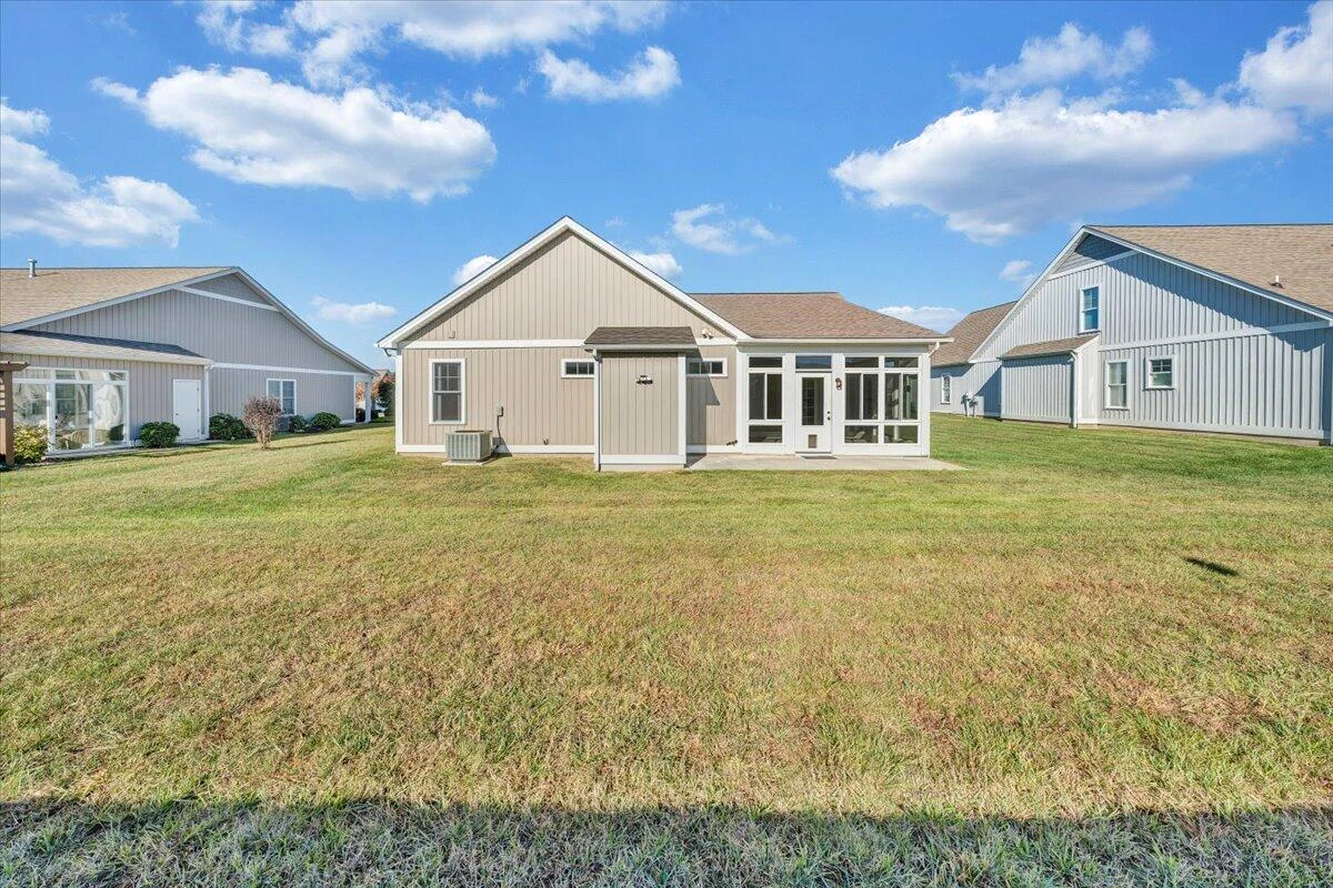 156 Altamira DR - Photo 34
