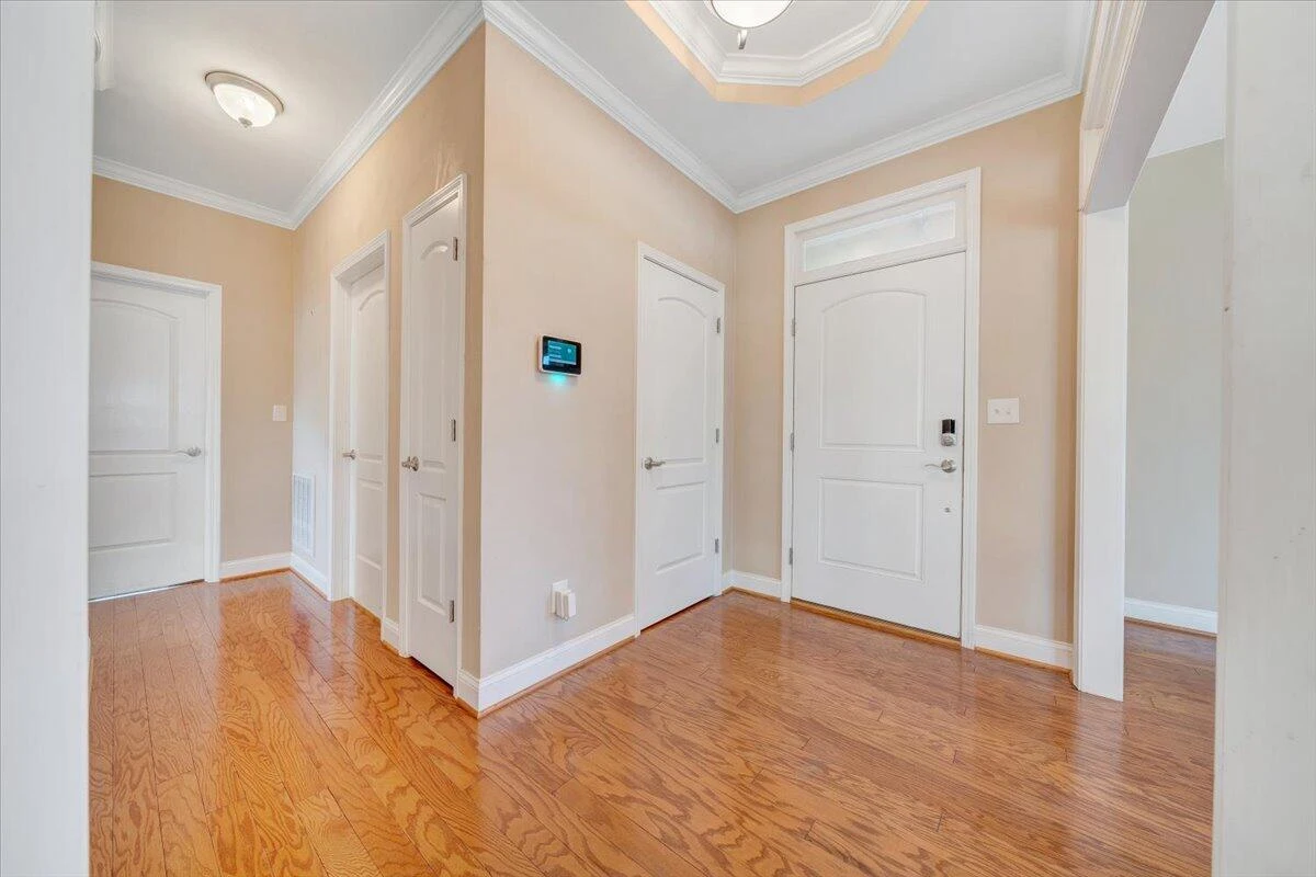 156 Altamira DR - Photo 5
