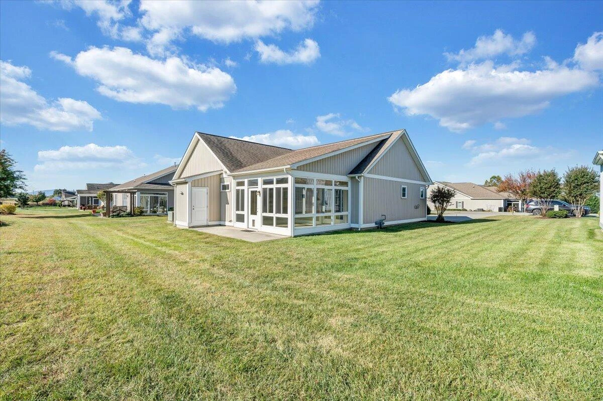 156 Altamira DR - Photo 41