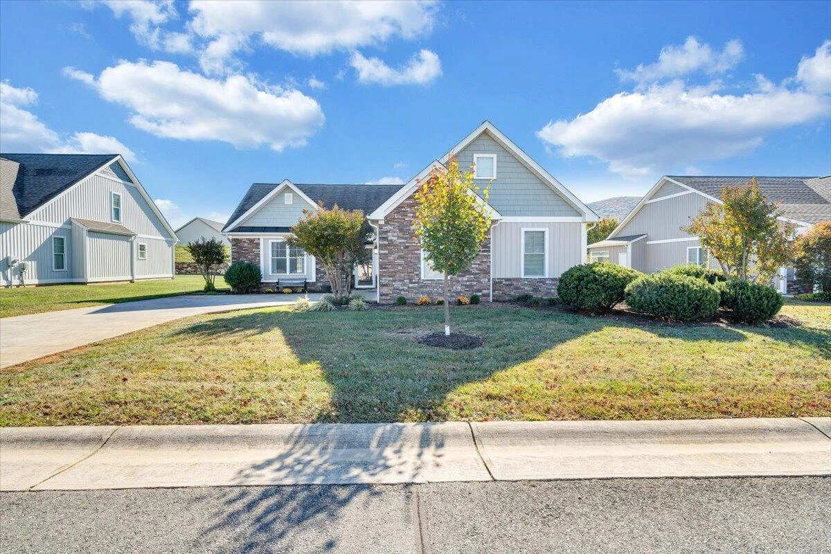 156 Altamira DR - Photo 44