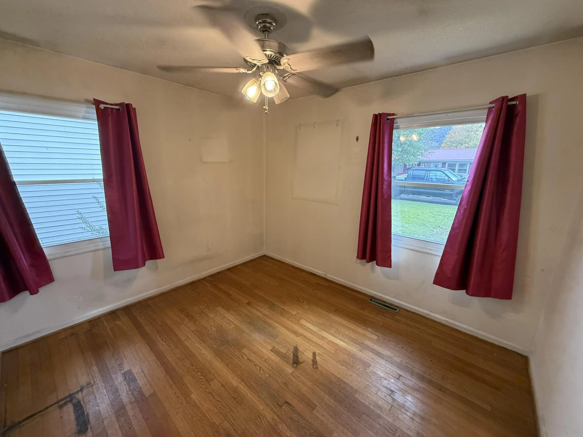509 Brentwood DR - Photo 12