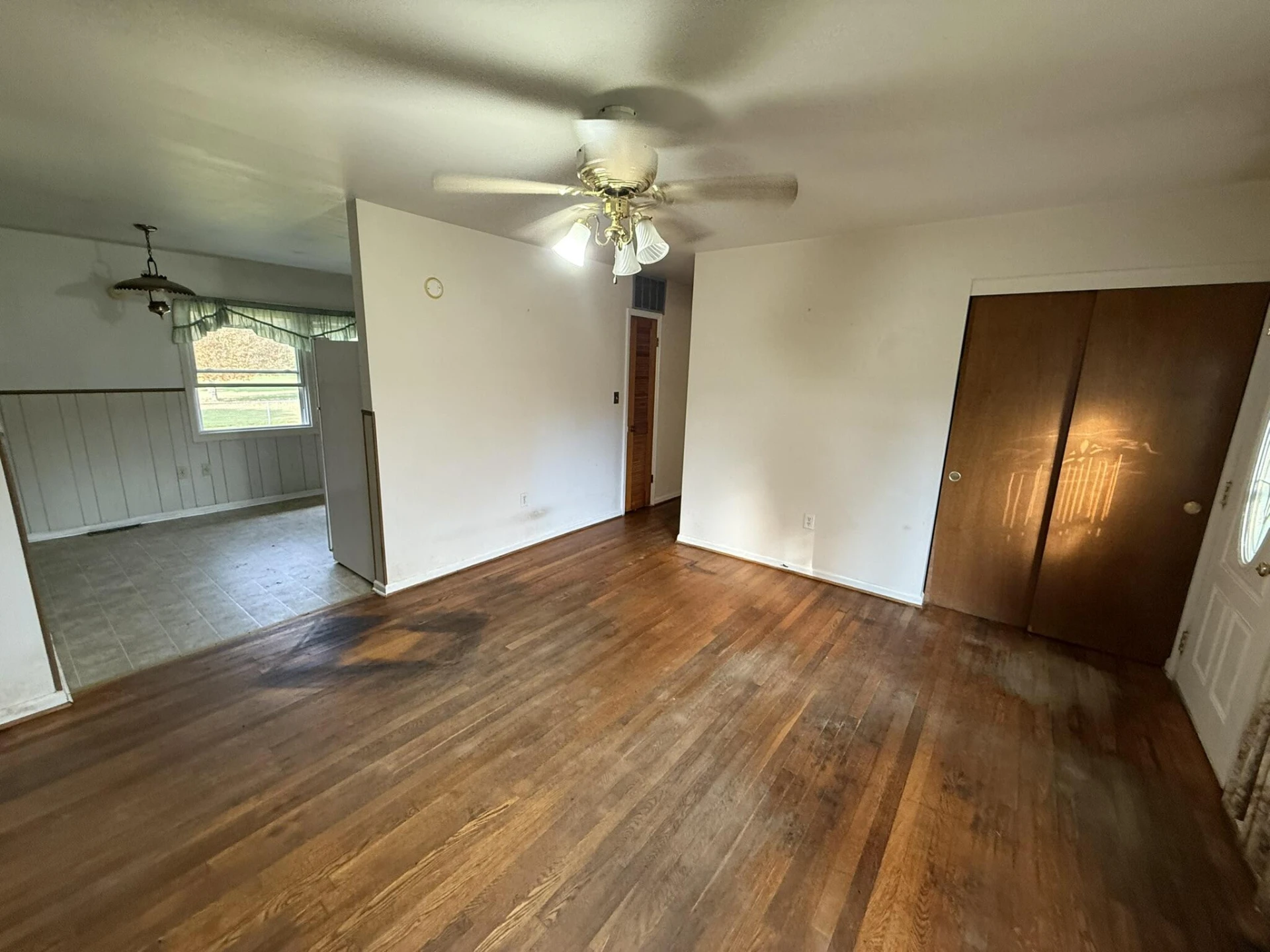 509 Brentwood DR - Photo 7