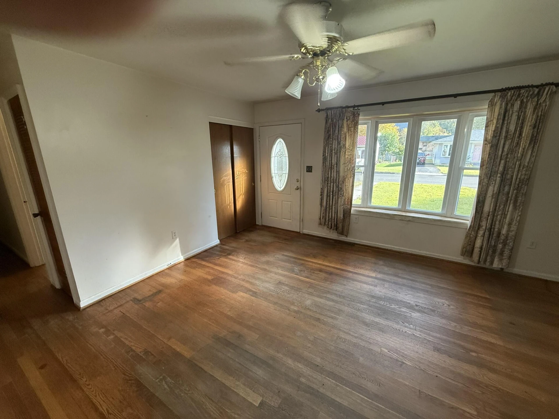 509 Brentwood DR - Photo 8