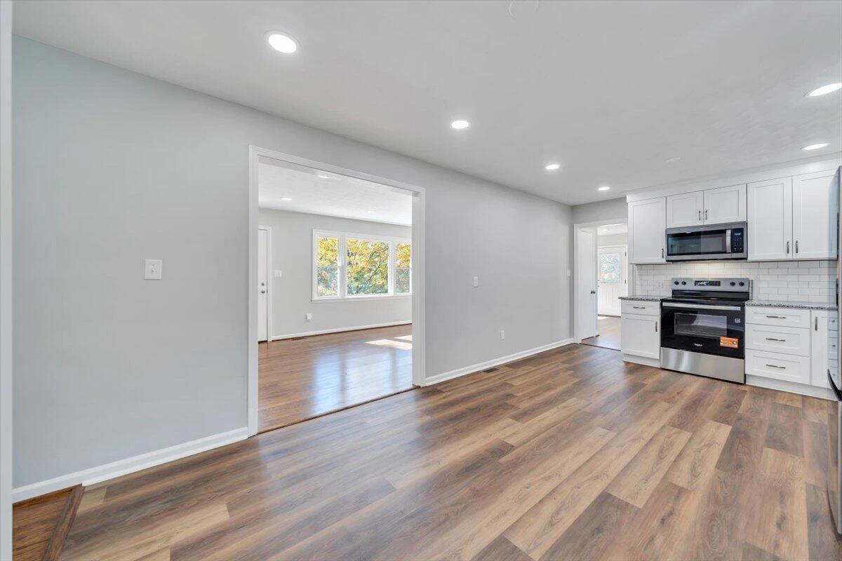 1175 3rd ST - Photo 10