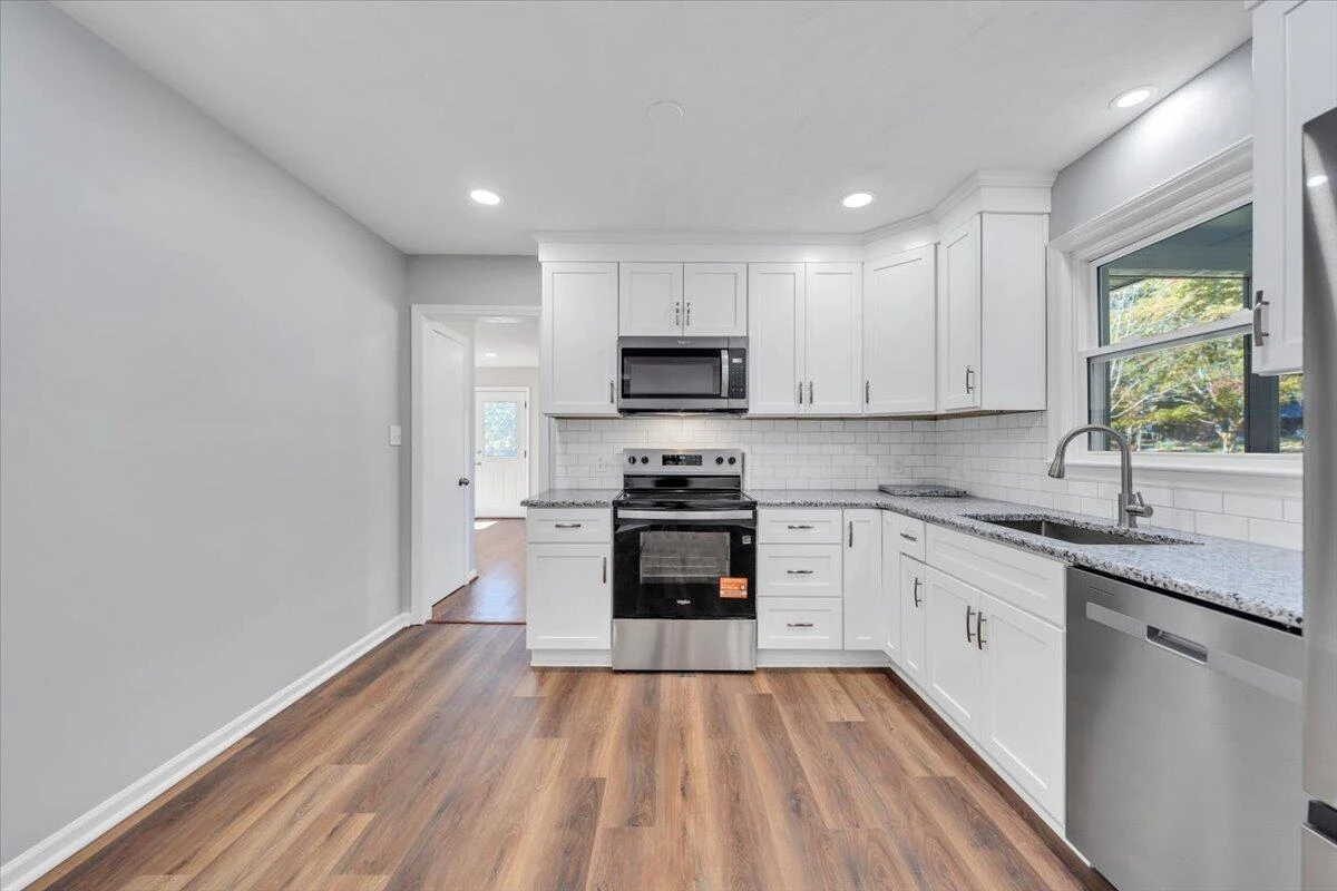 1175 3rd ST - Photo 11
