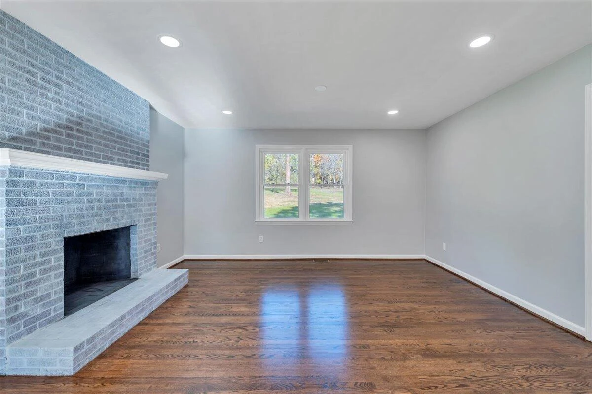 1175 3rd ST - Photo 20