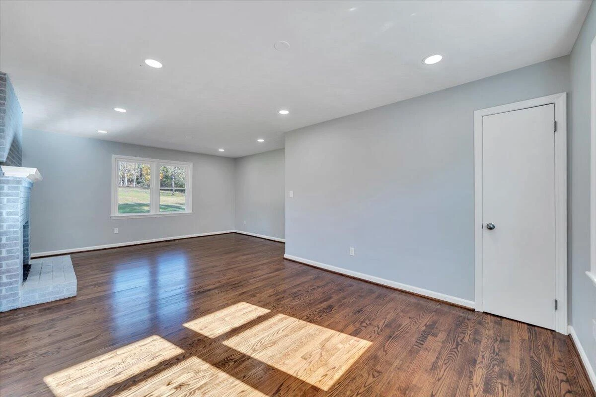 1175 3rd ST - Photo 21