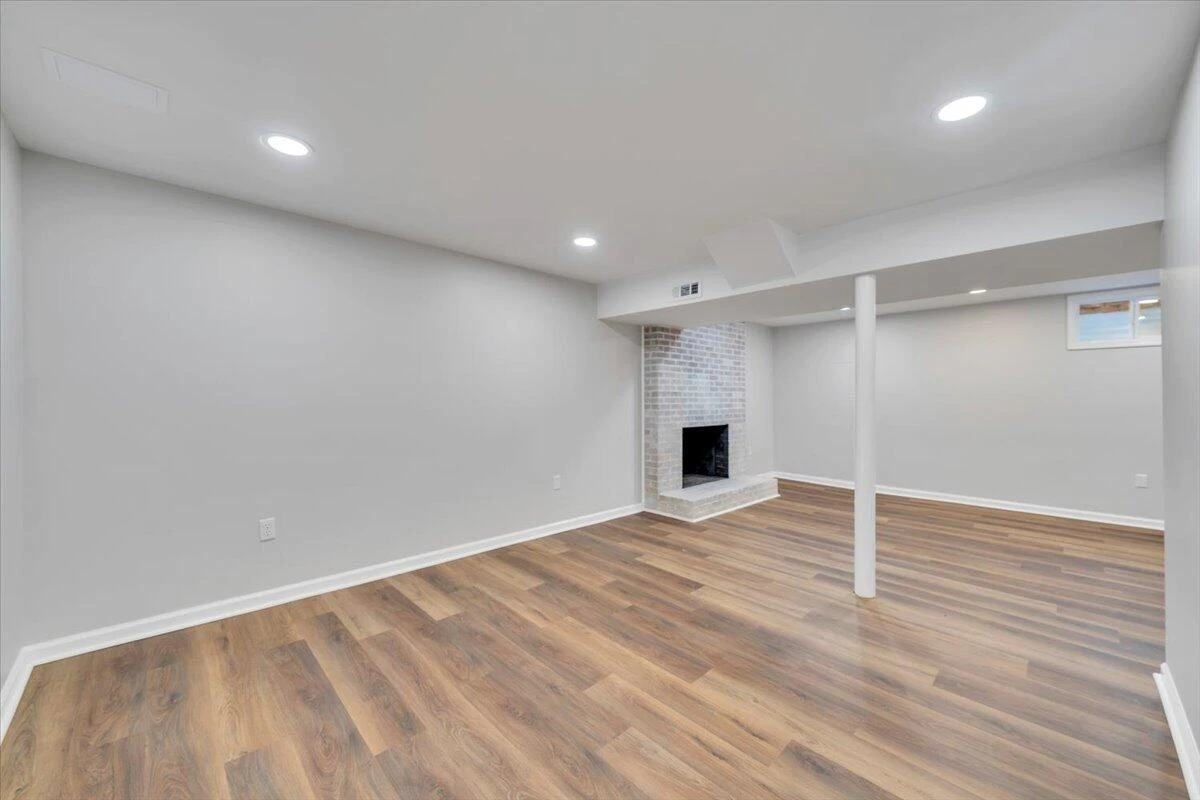 1175 3rd ST - Photo 37