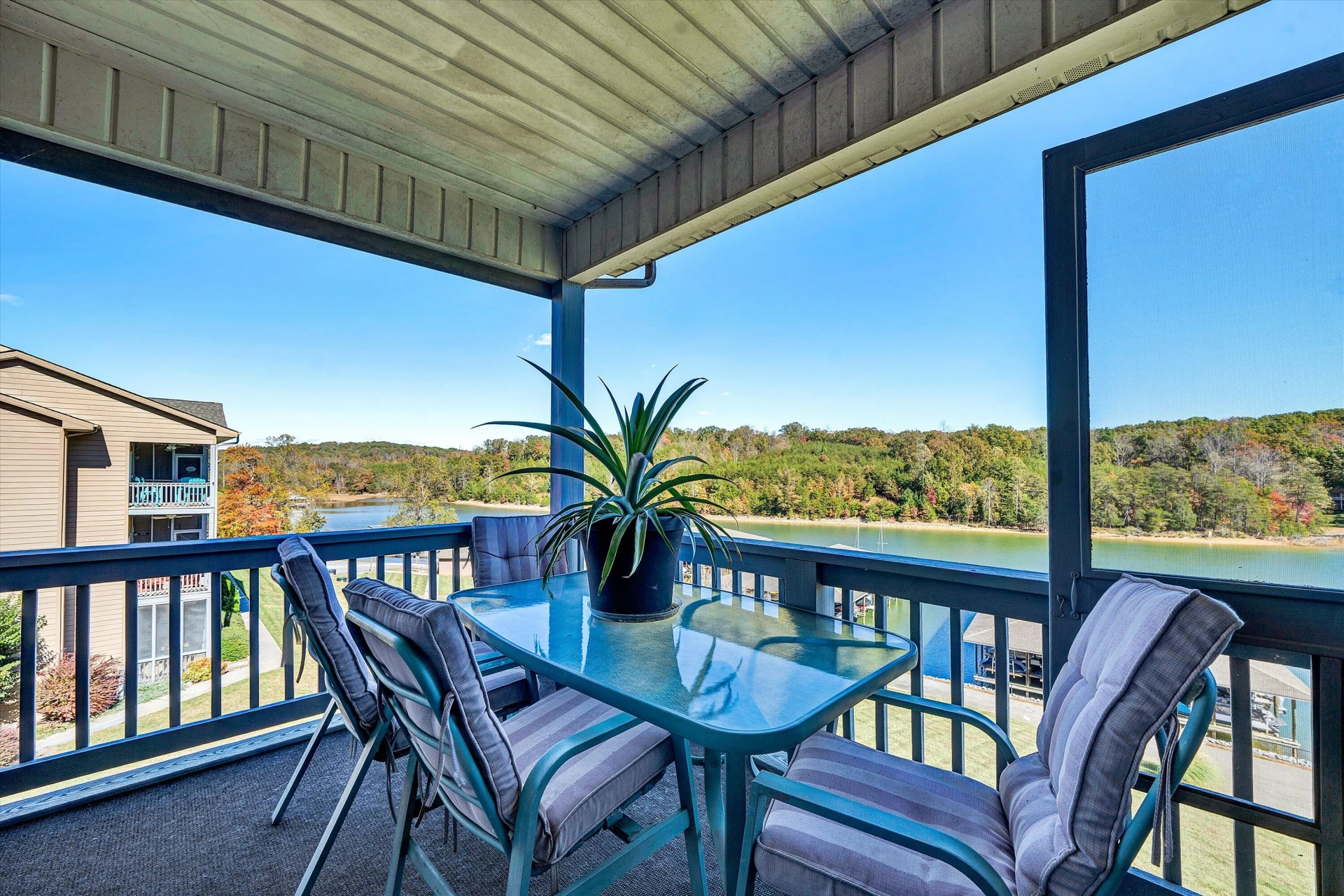 1103 Mariners WAY #1 - Photo 7
