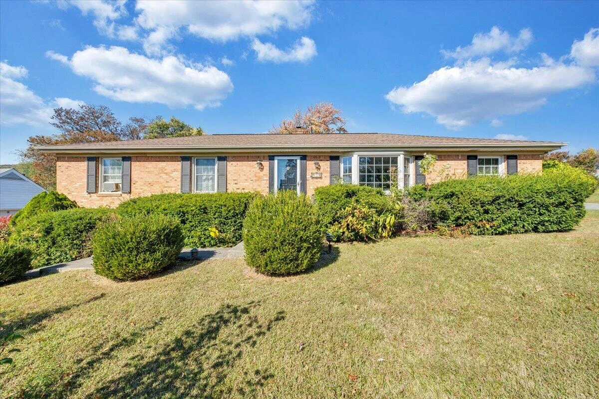 971 Stonegate DR - Photo 2