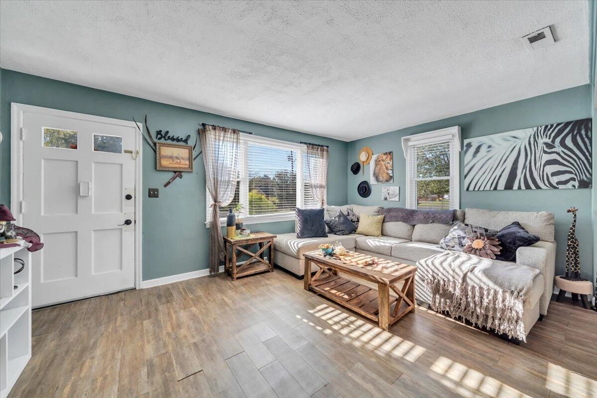4935 Hubert RD NW - Photo 18