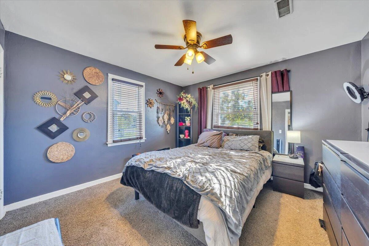 4935 Hubert RD NW - Photo 25