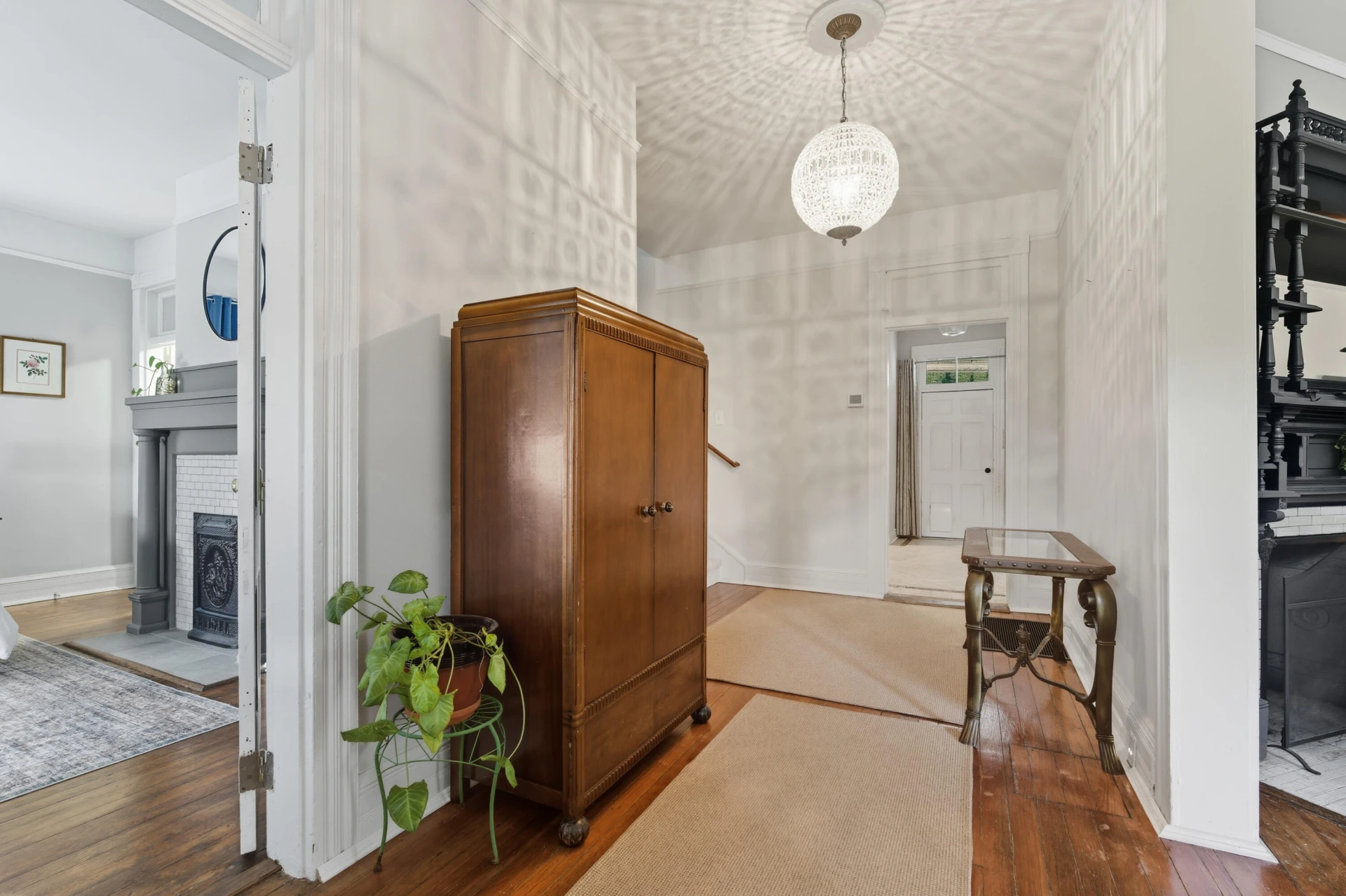 1015 Jackson ST - Photo 7