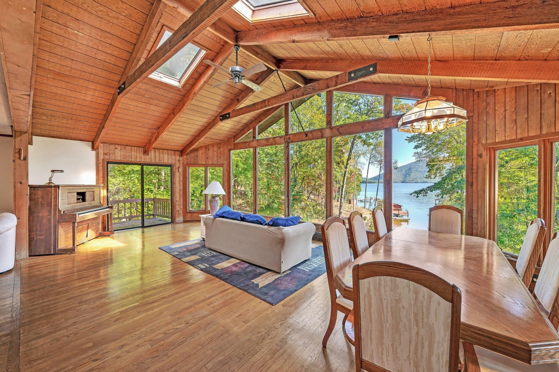 101 Arbor LN - Photo 4