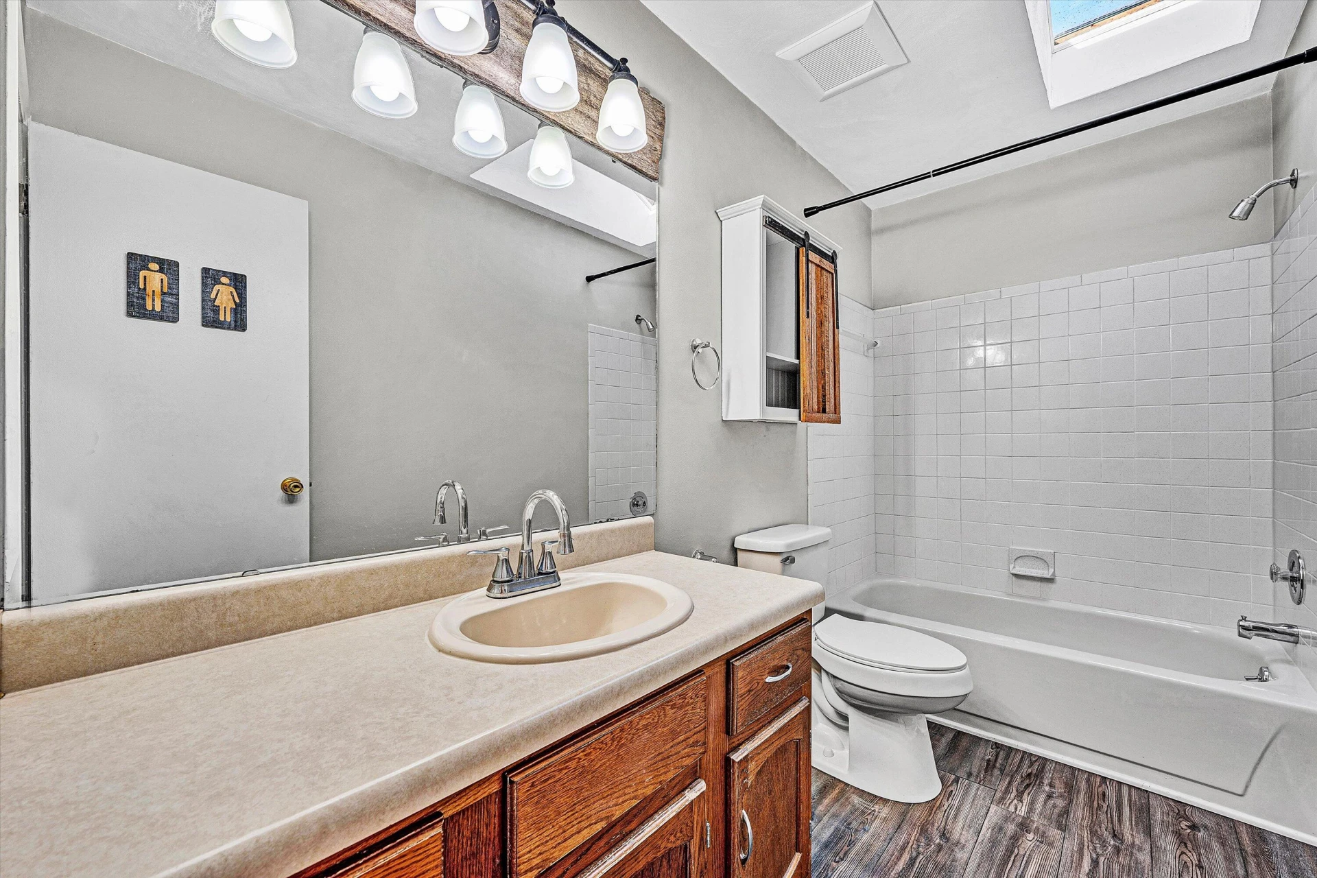 5068 JONATHAN LN - Photo 24