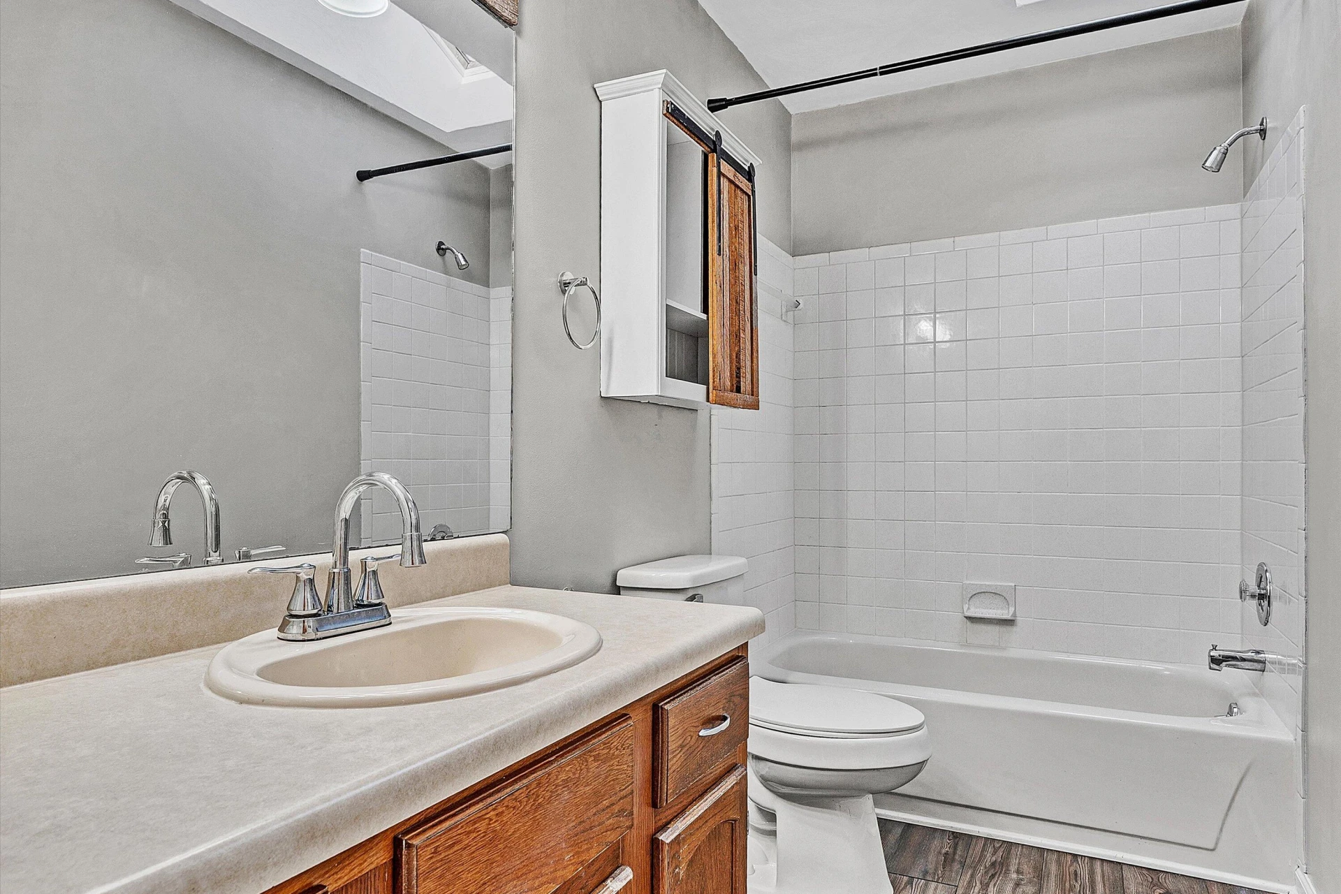 5068 JONATHAN LN - Photo 25
