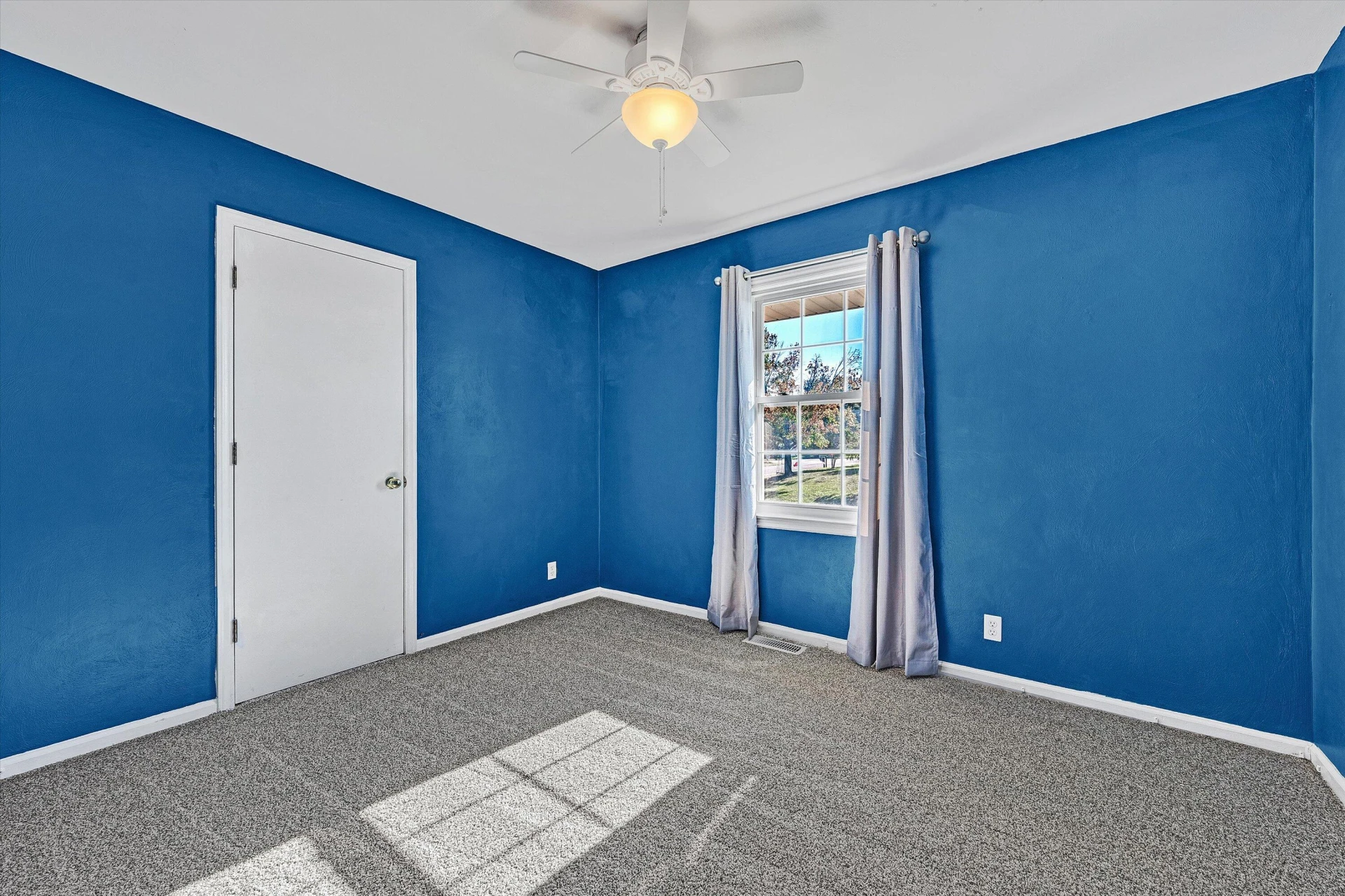 5068 JONATHAN LN - Photo 26