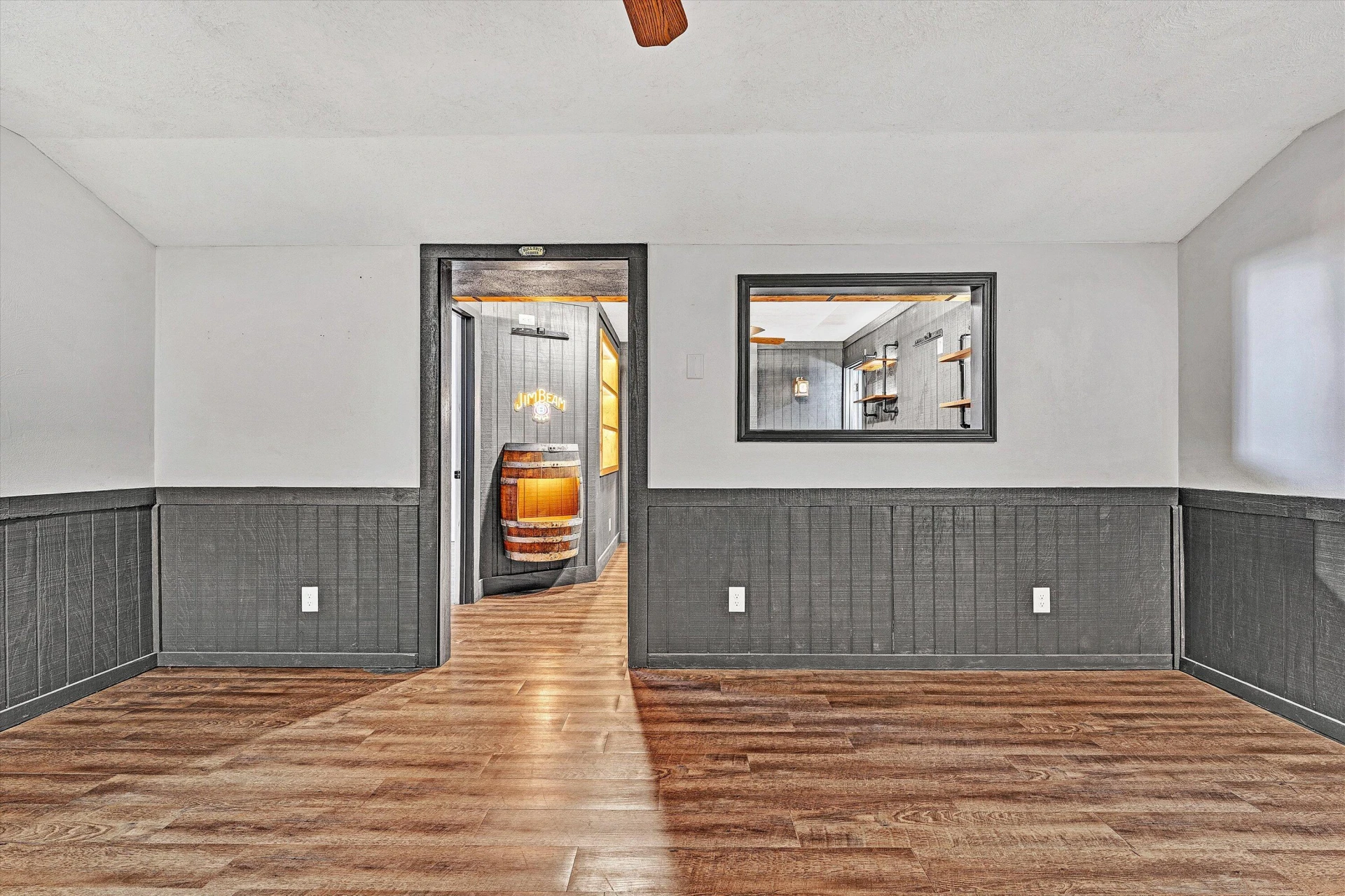 5068 JONATHAN LN - Photo 34