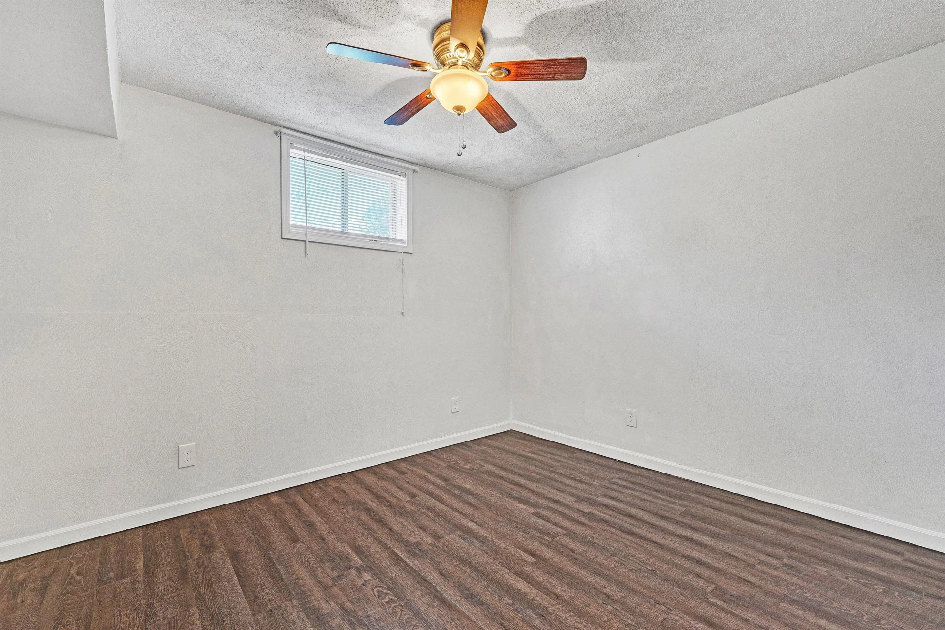 5068 JONATHAN LN - Photo 42
