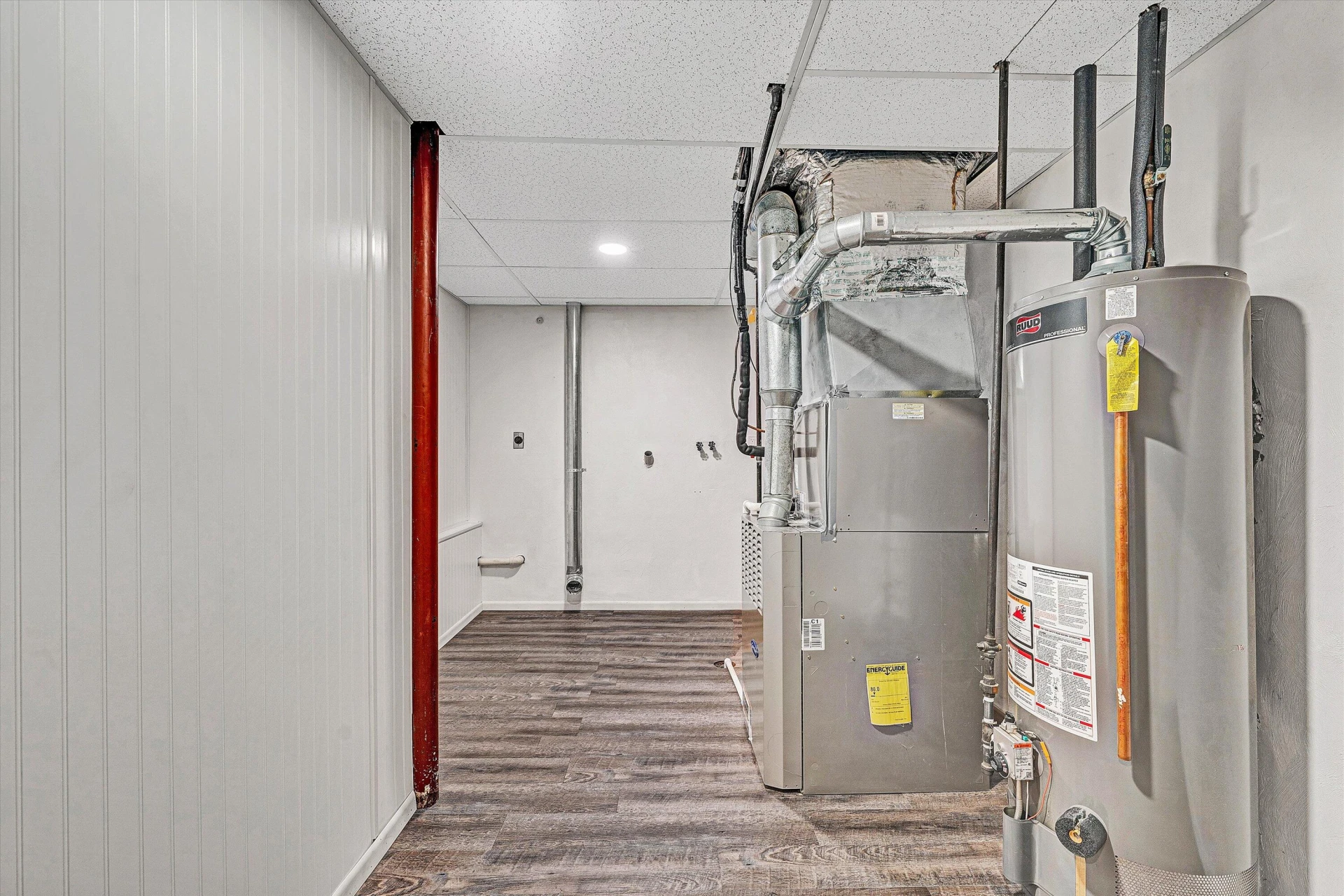 5068 JONATHAN LN - Photo 44