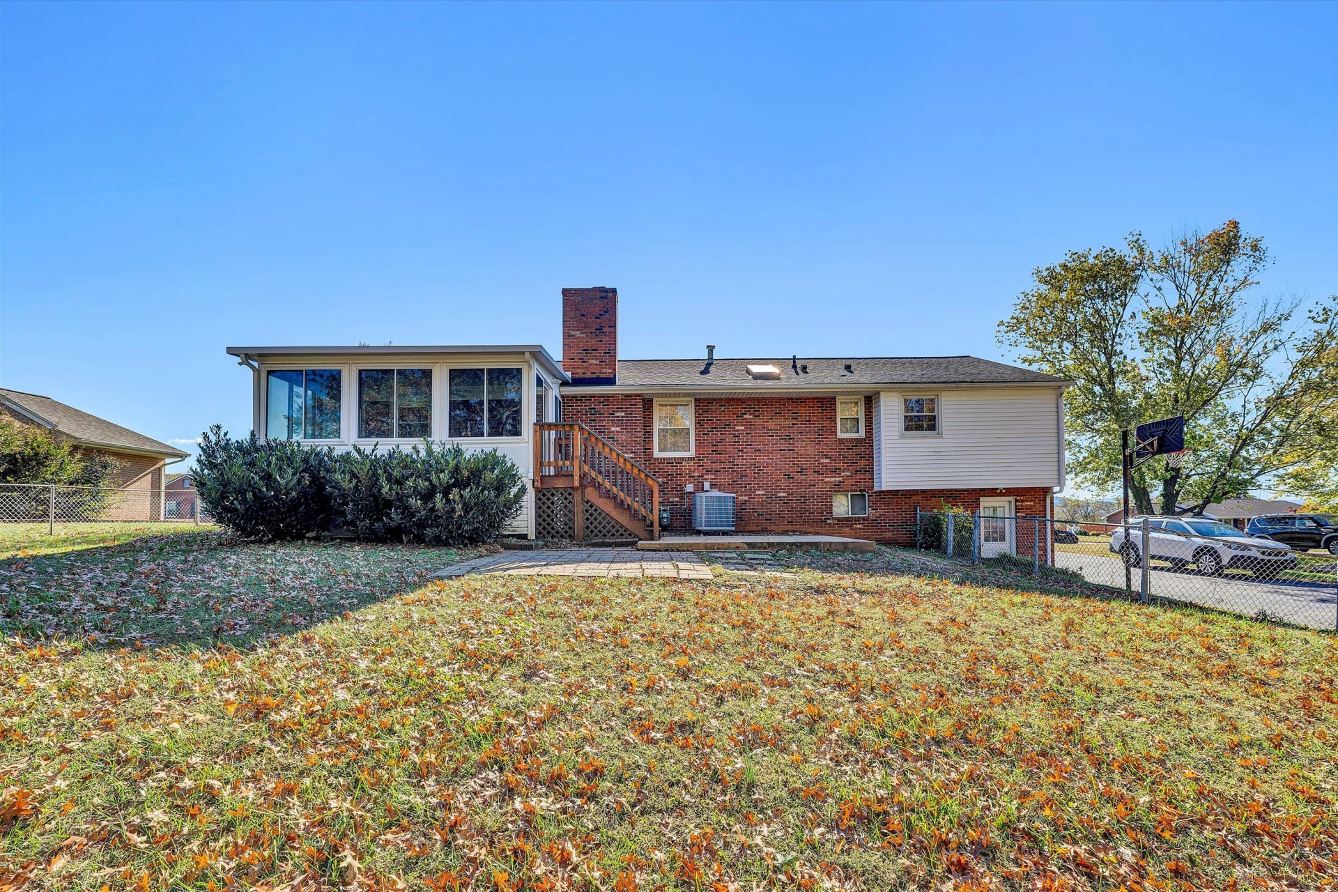 5068 JONATHAN LN - Photo 52