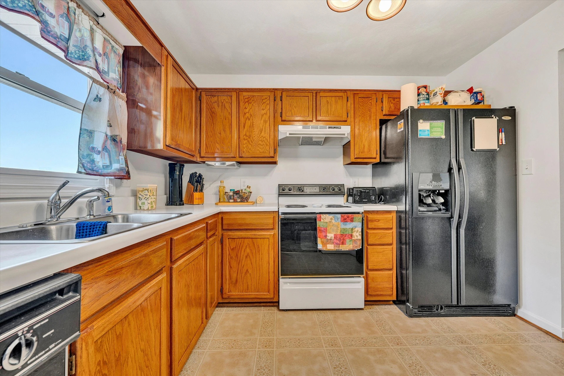 5625 Legate DR - Photo 5