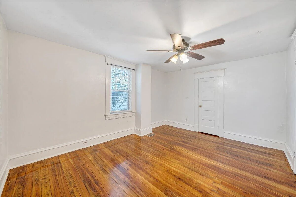 1008 5th ST SE - Photo 31