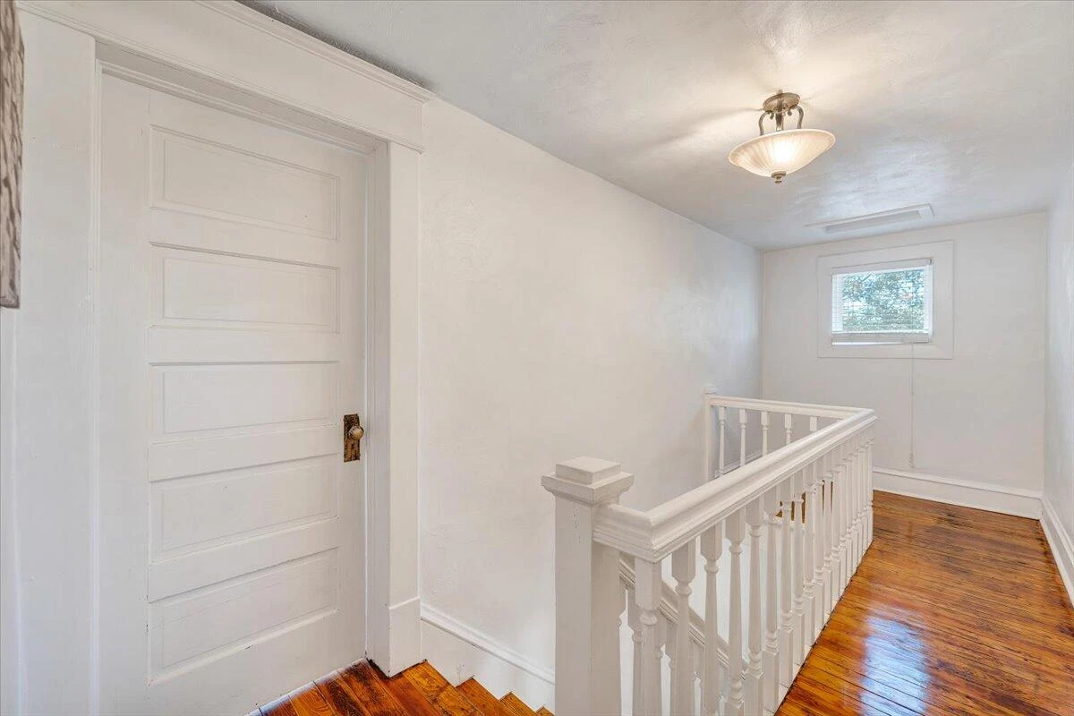 1008 5th ST SE - Photo 34