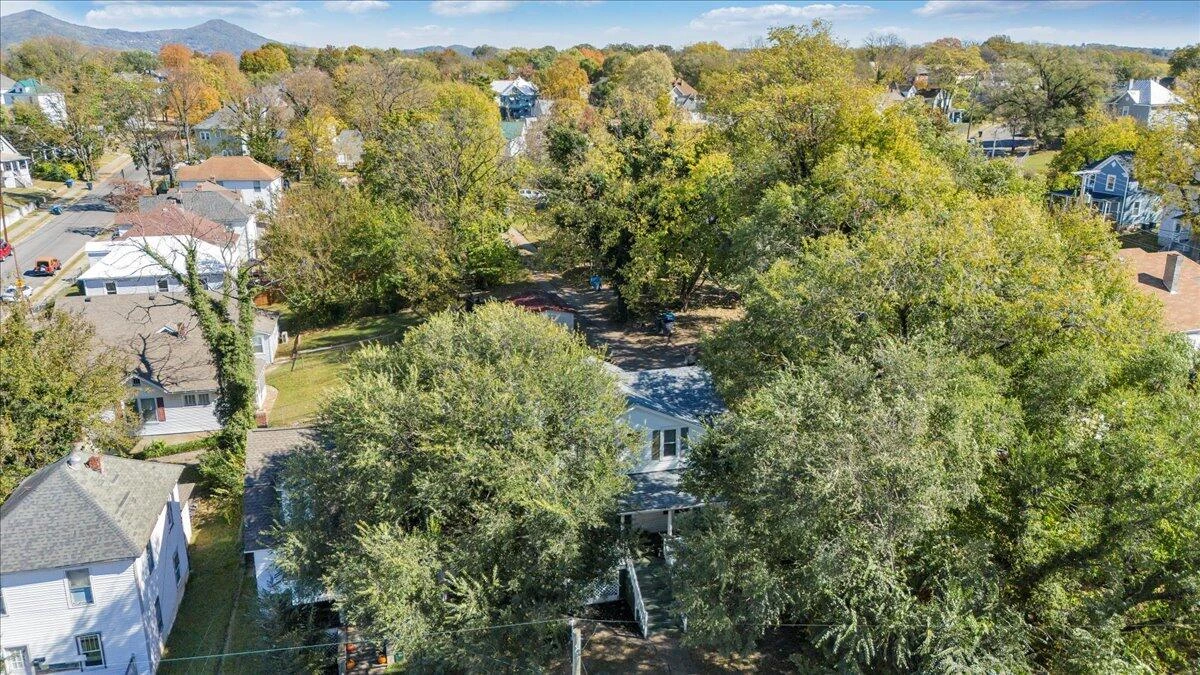 1008 5th ST SE - Photo 46