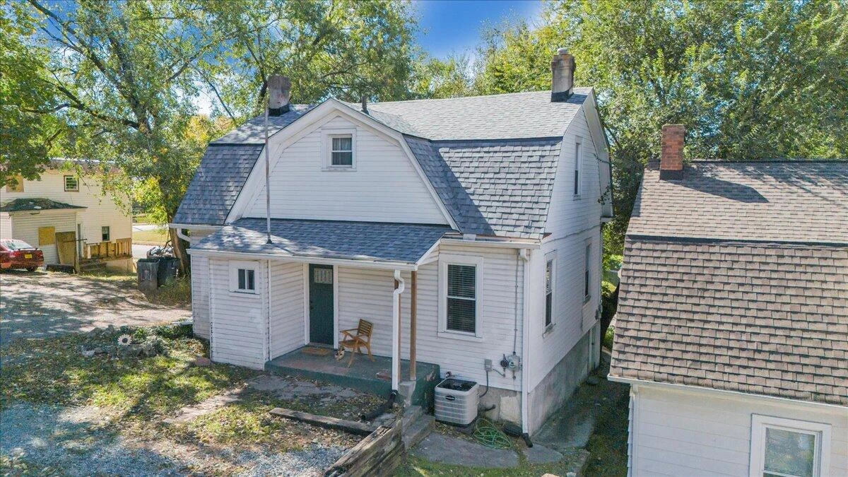 1008 5th ST SE - Photo 51