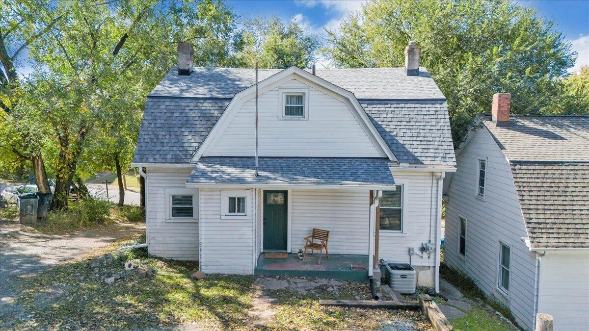 1008 5th ST SE - Photo 53