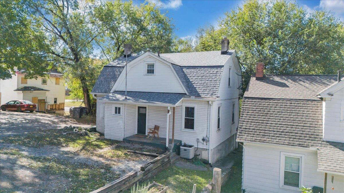 1008 5th ST SE - Photo 54