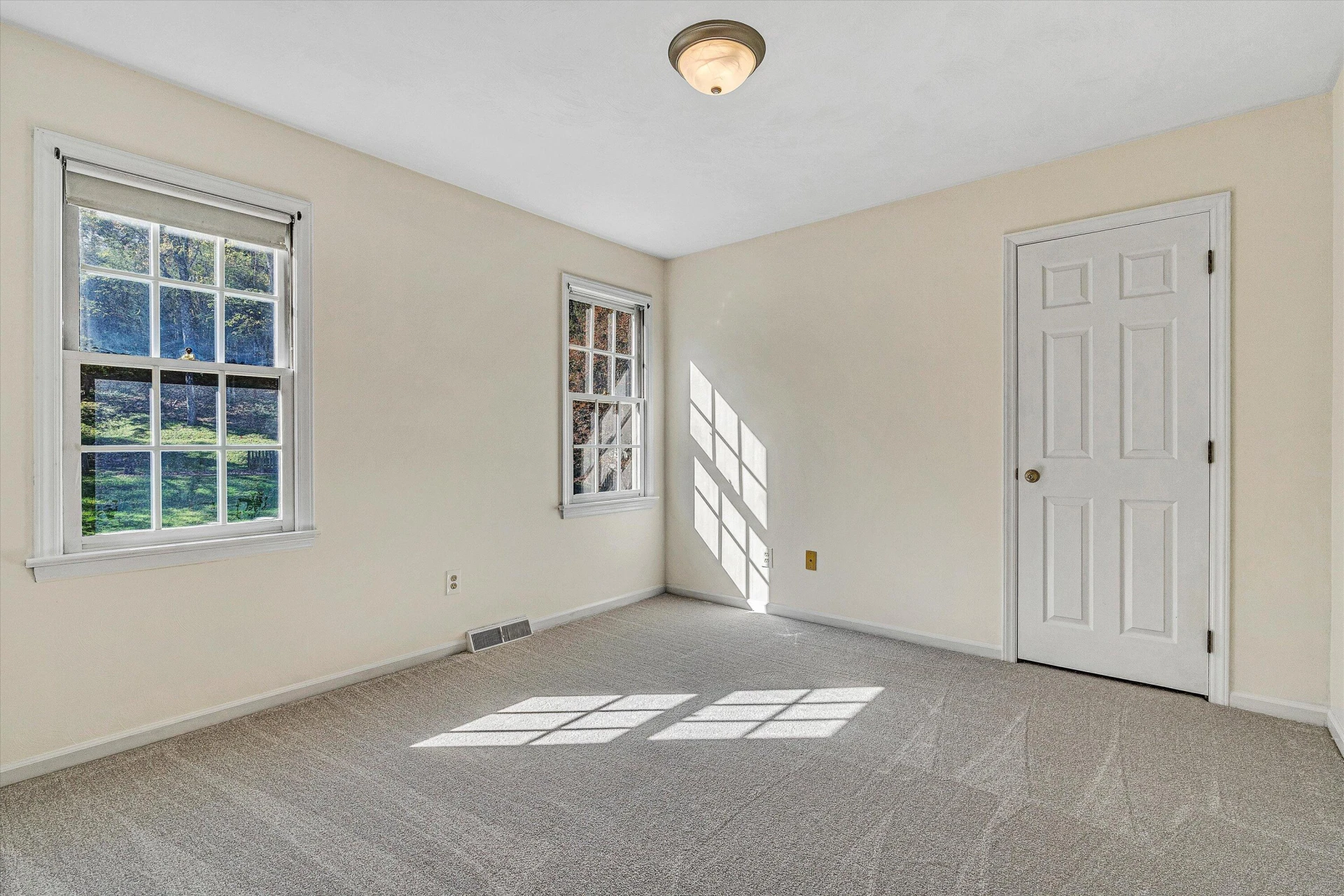 5206 Squires CT - Photo 35