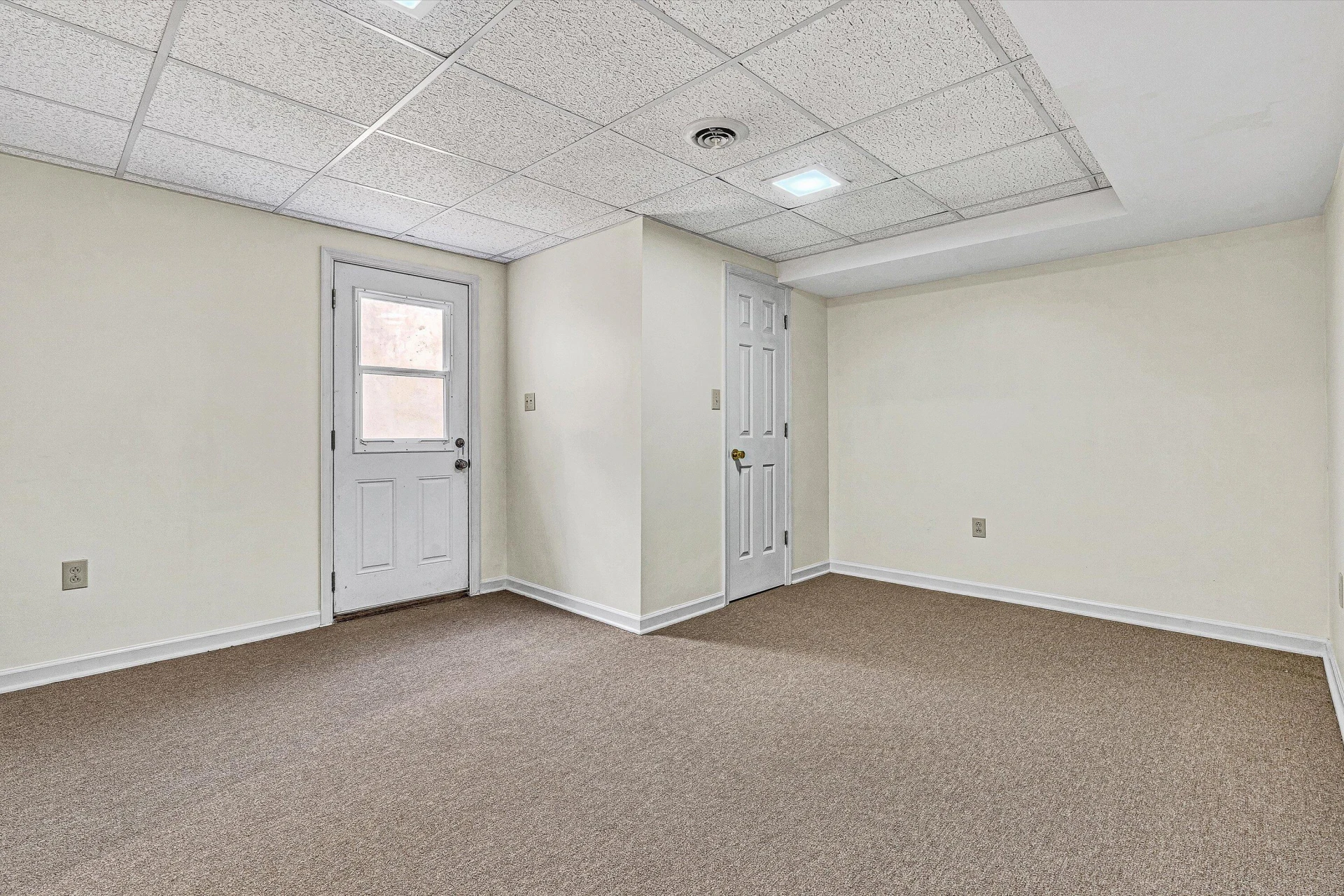 5206 Squires CT - Photo 52