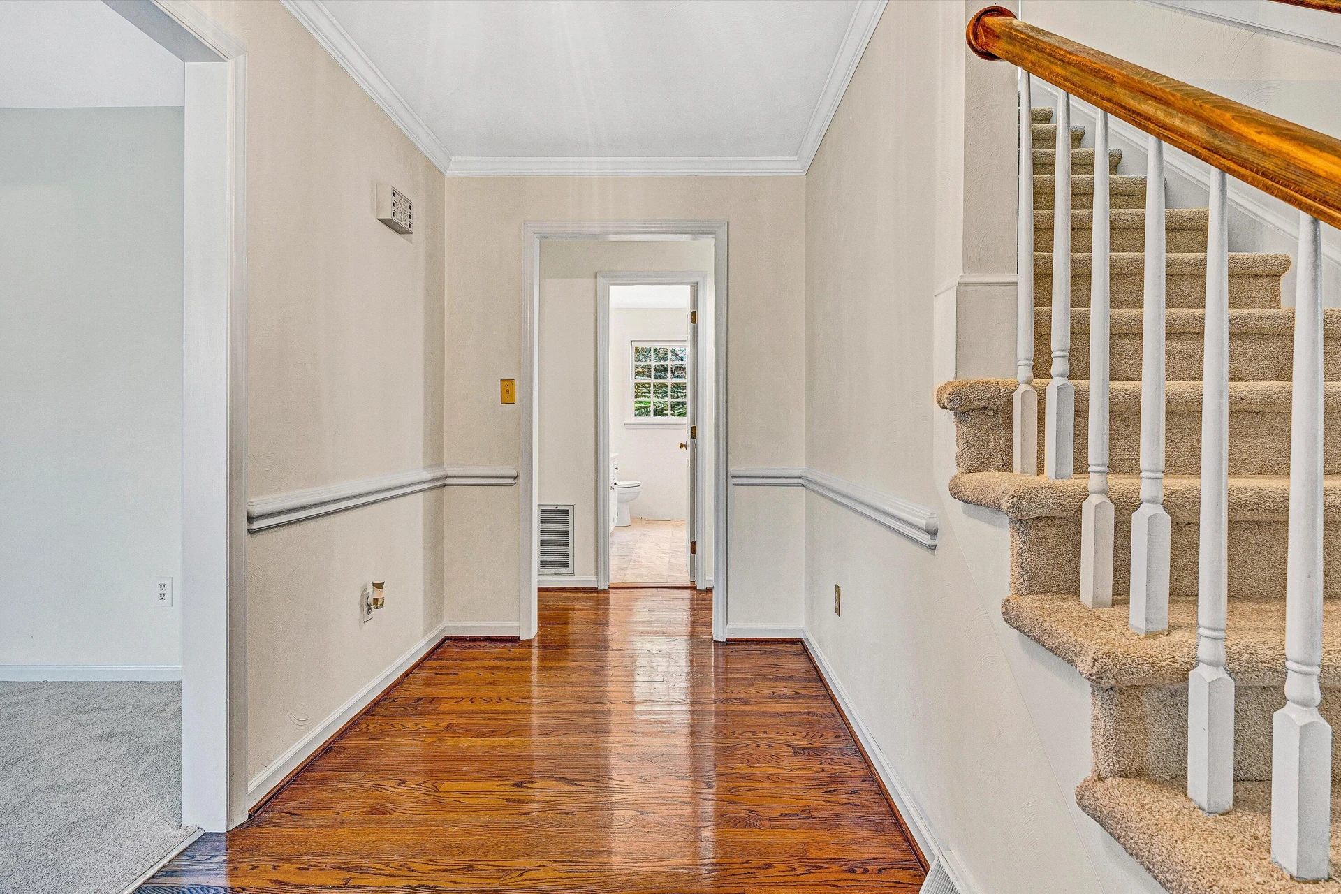 5206 Squires CT - Photo 8