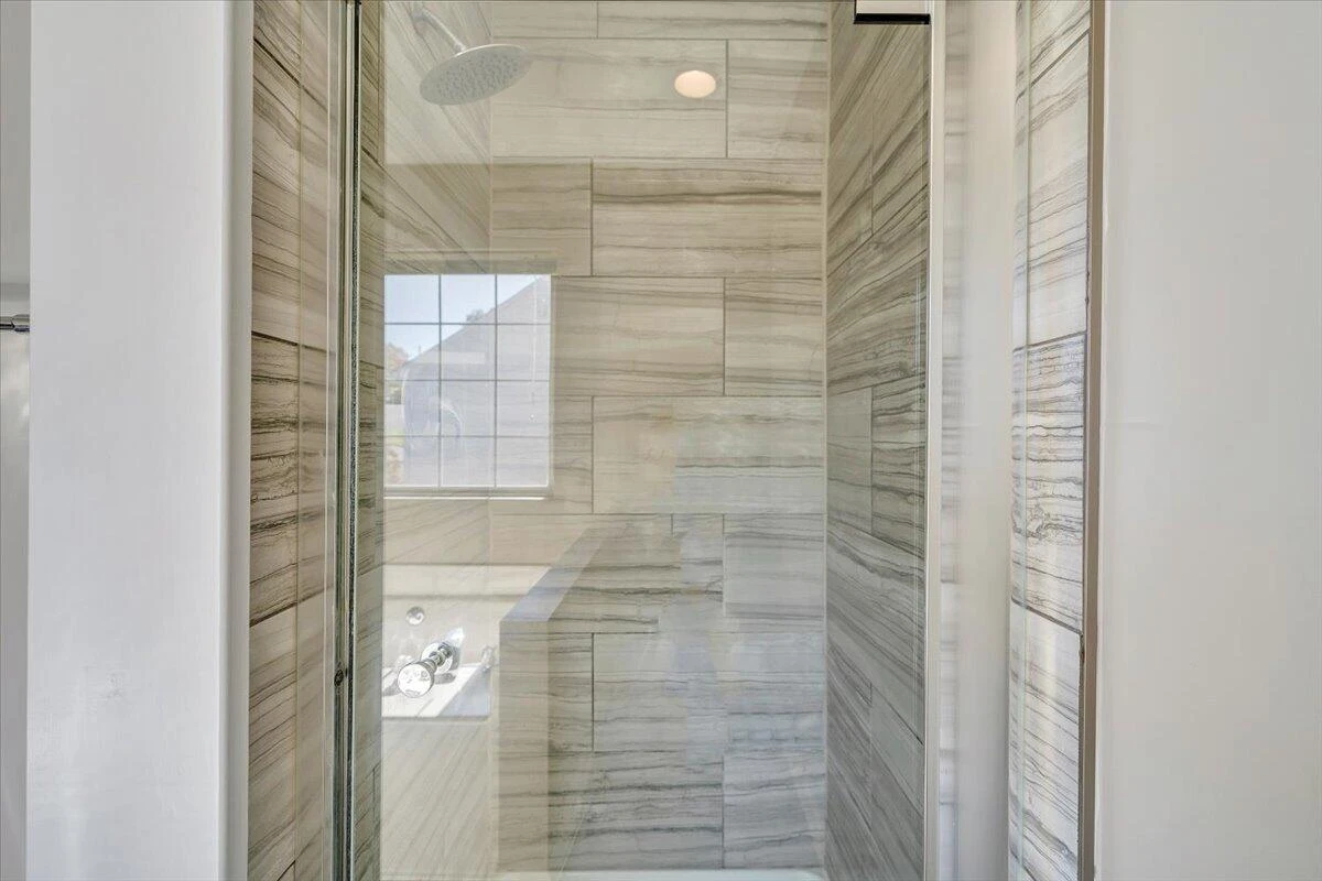 226 Bush DR - Photo 23