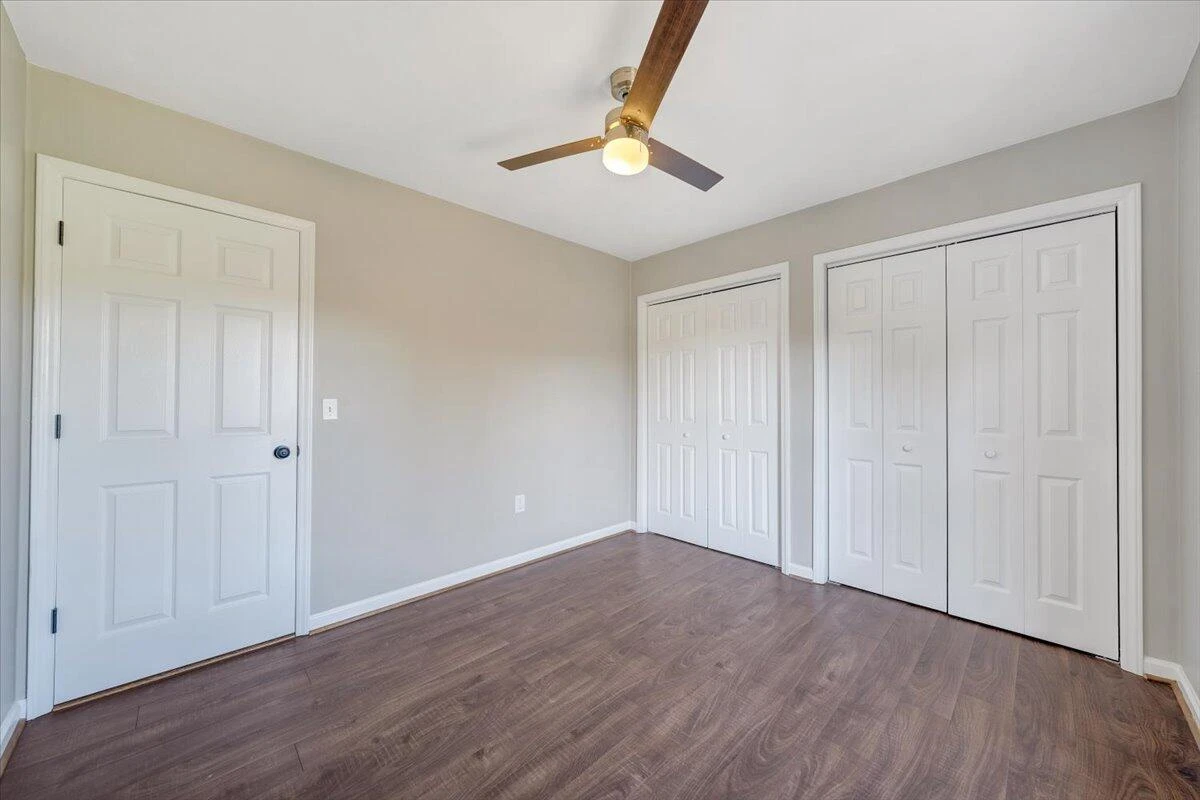 226 Bush DR - Photo 28