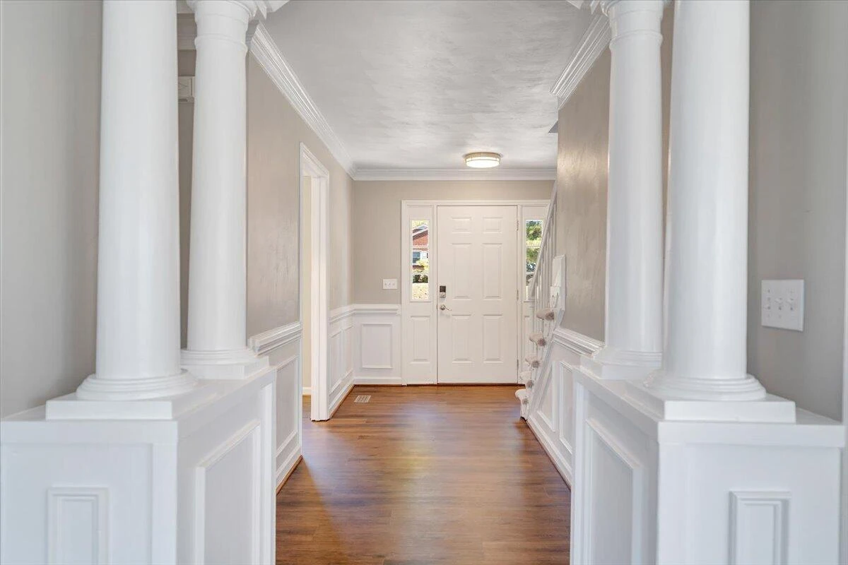 226 Bush DR - Photo 4