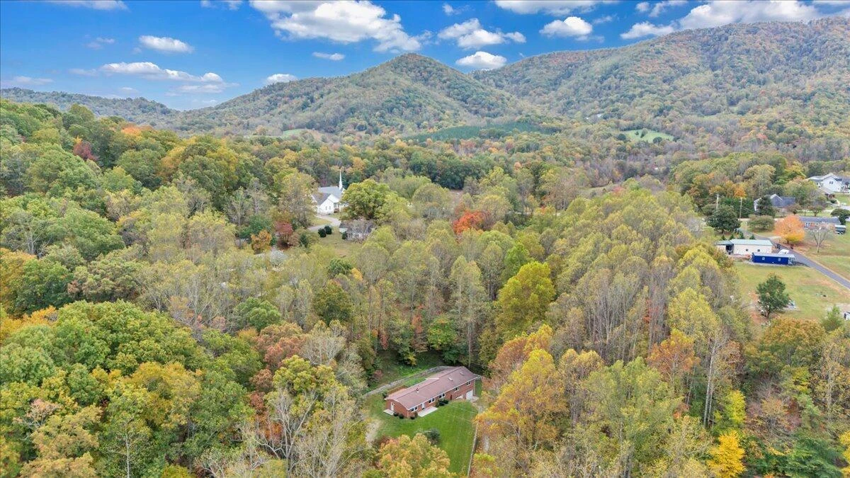 5225 Pitzer RD - Photo 25