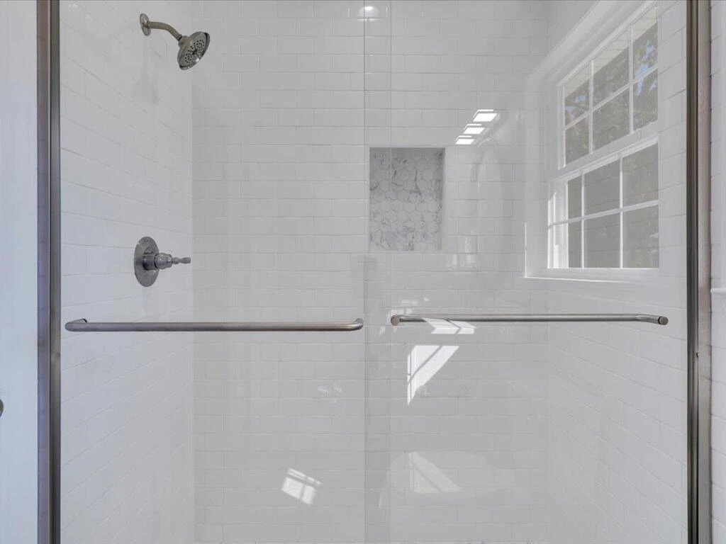 1100 Oakgrove AVE - Photo 23