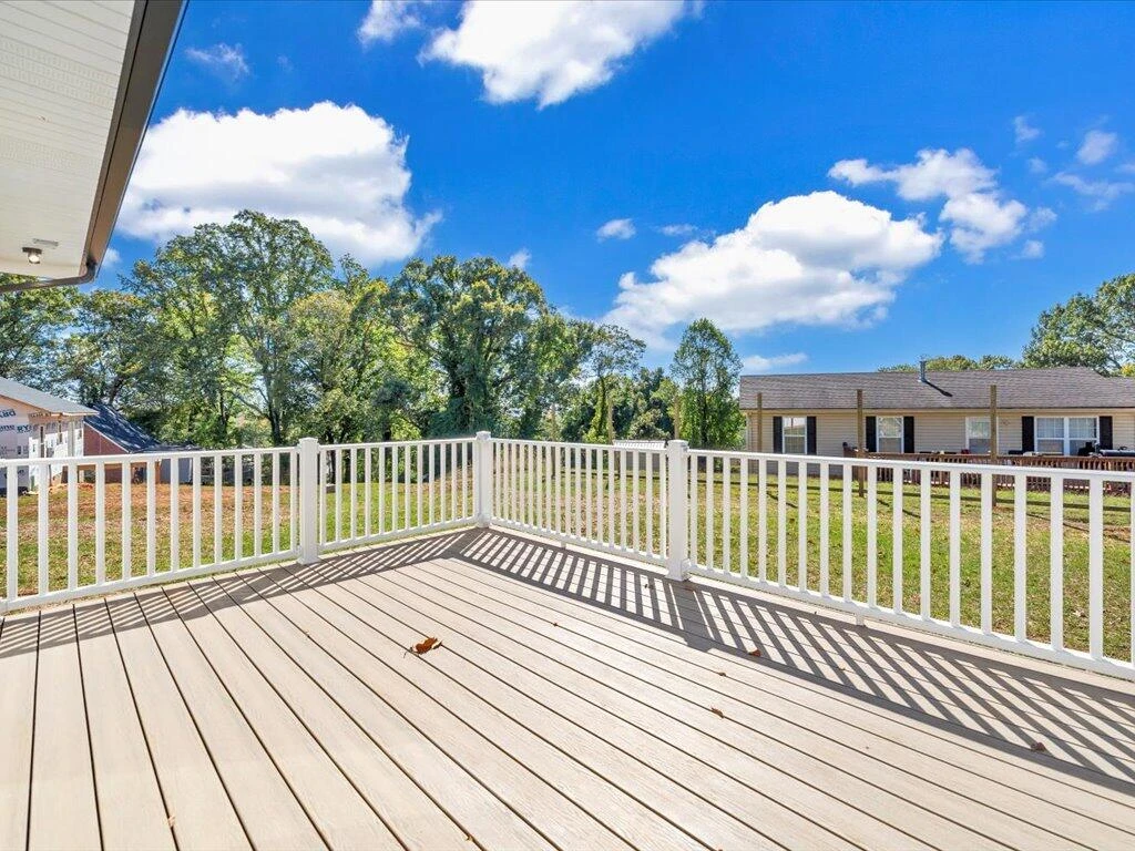 1100 Oakgrove AVE - Photo 30