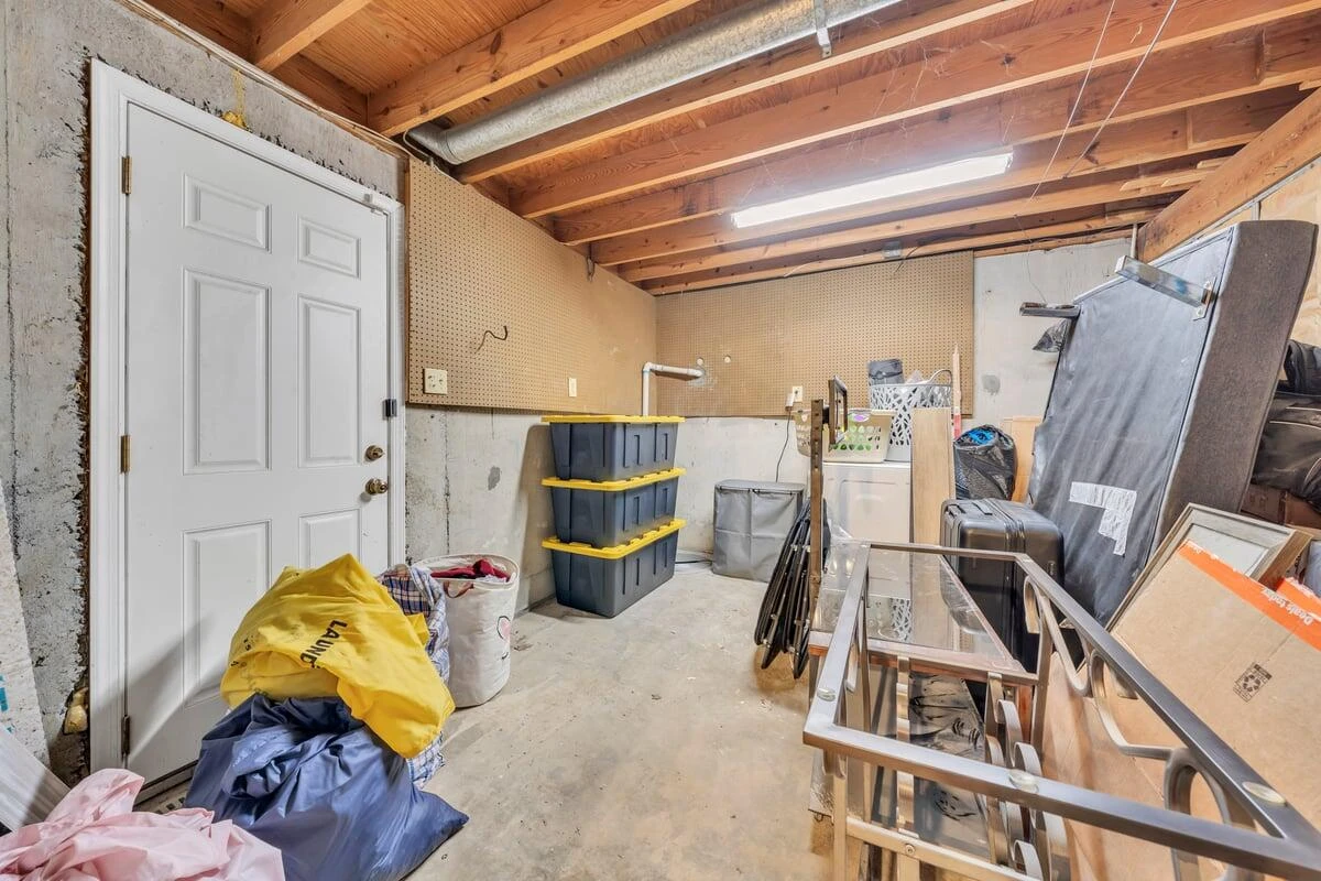 2634 Green Ridge CIR - Photo 29
