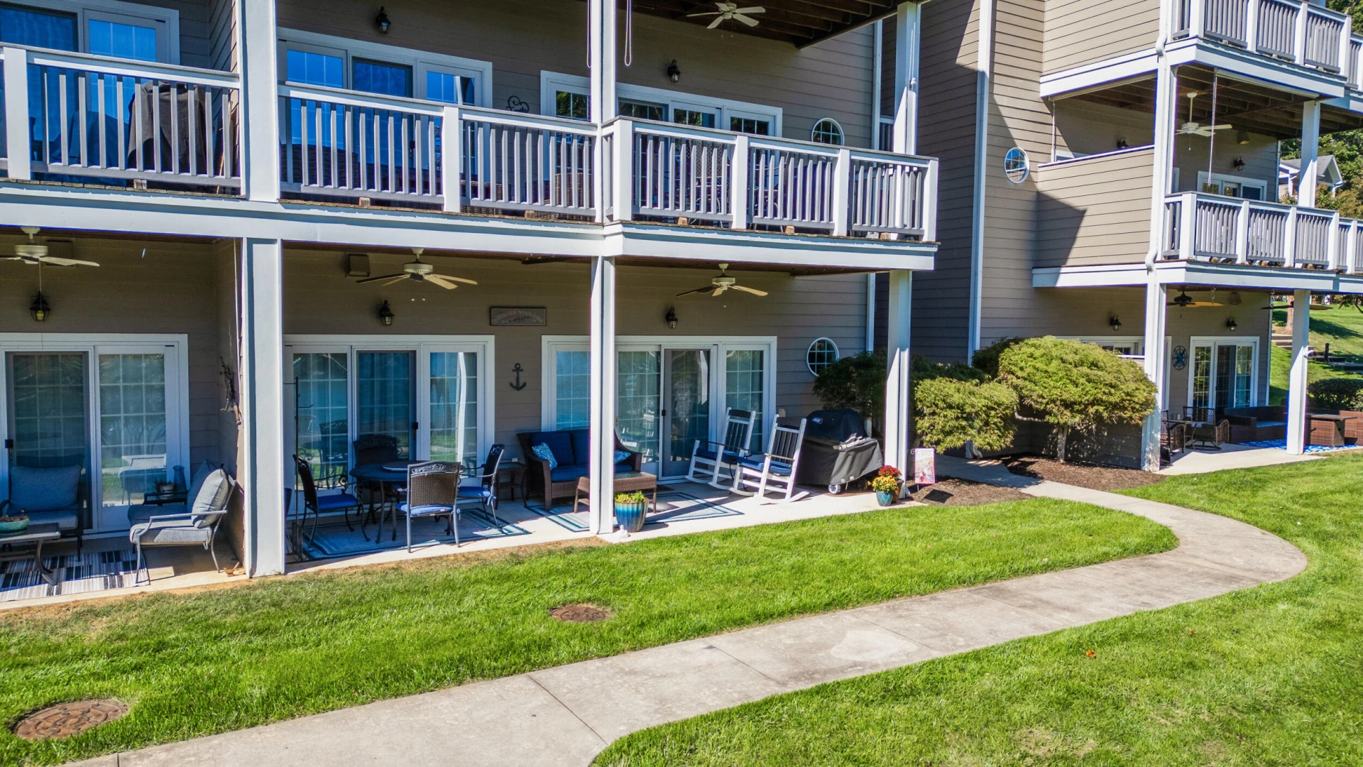 305 S Pointe Shore DR #202 - Photo 13