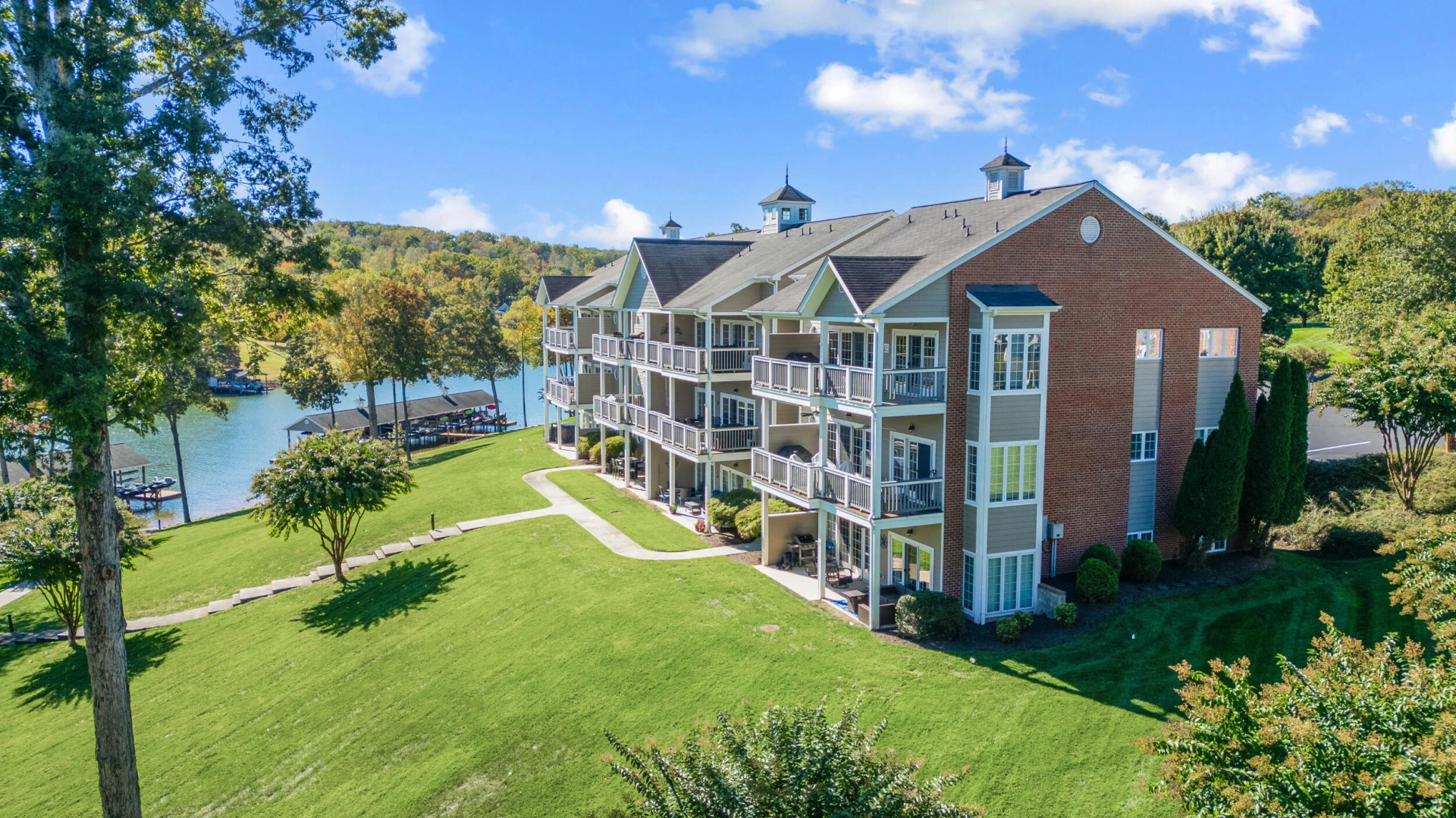 305 S Pointe Shore DR #202 - Photo 14