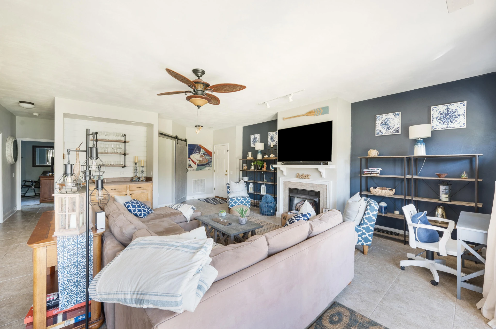 305 S Pointe Shore DR #202 - Photo 22