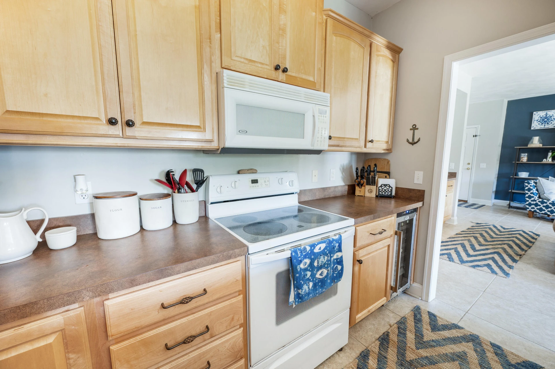 305 S Pointe Shore DR #202 - Photo 28