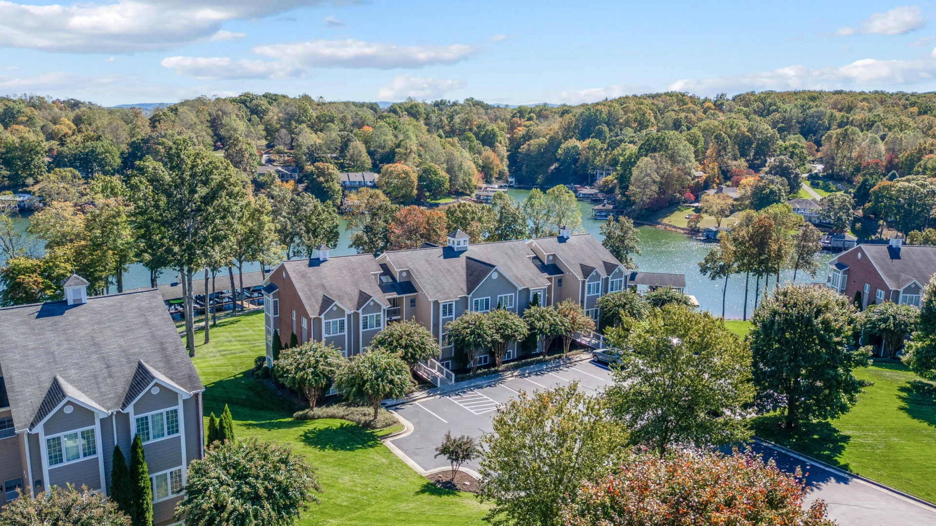 305 S Pointe Shore DR #202 - Photo 4