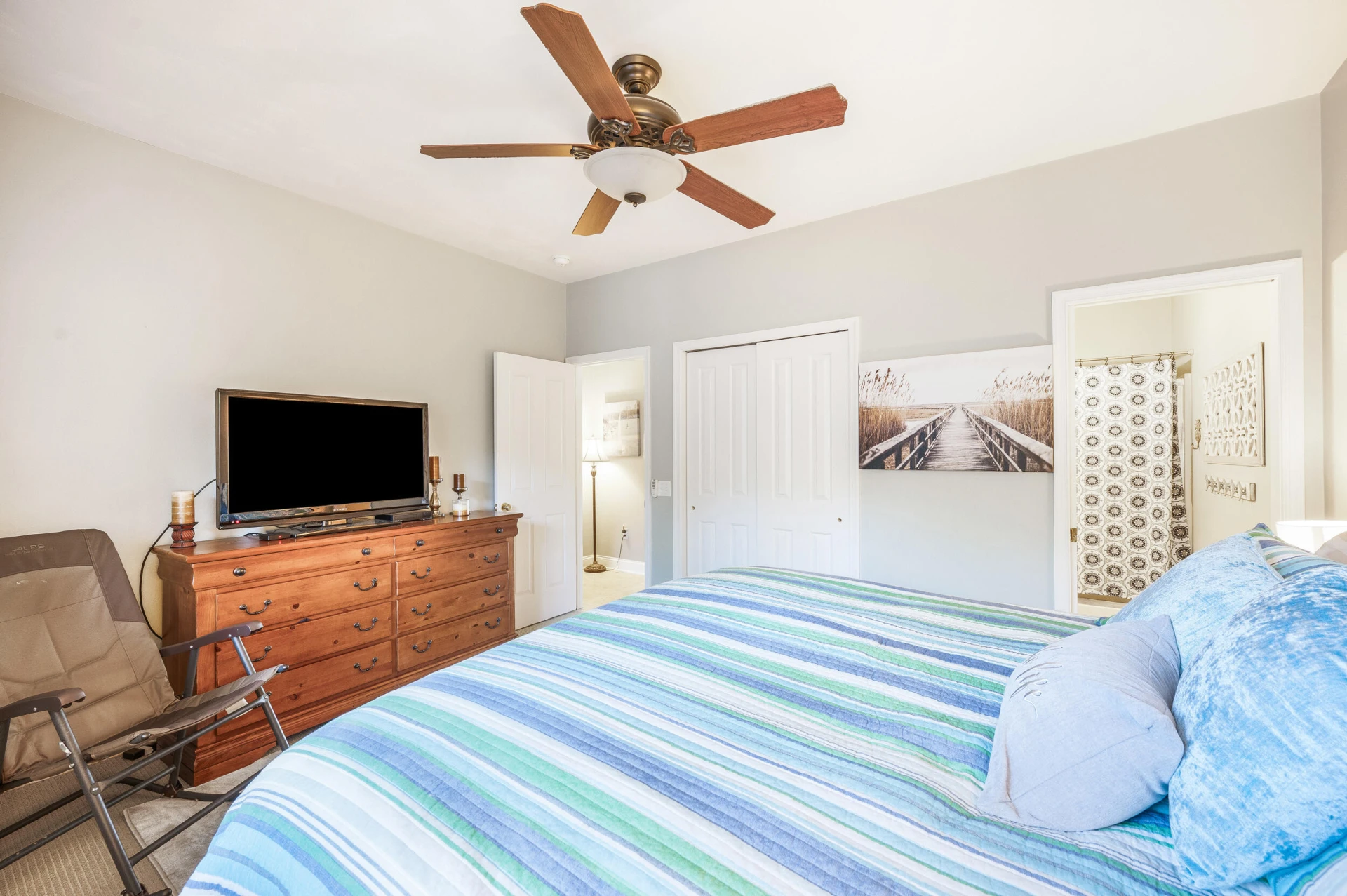 305 S Pointe Shore DR #202 - Photo 32