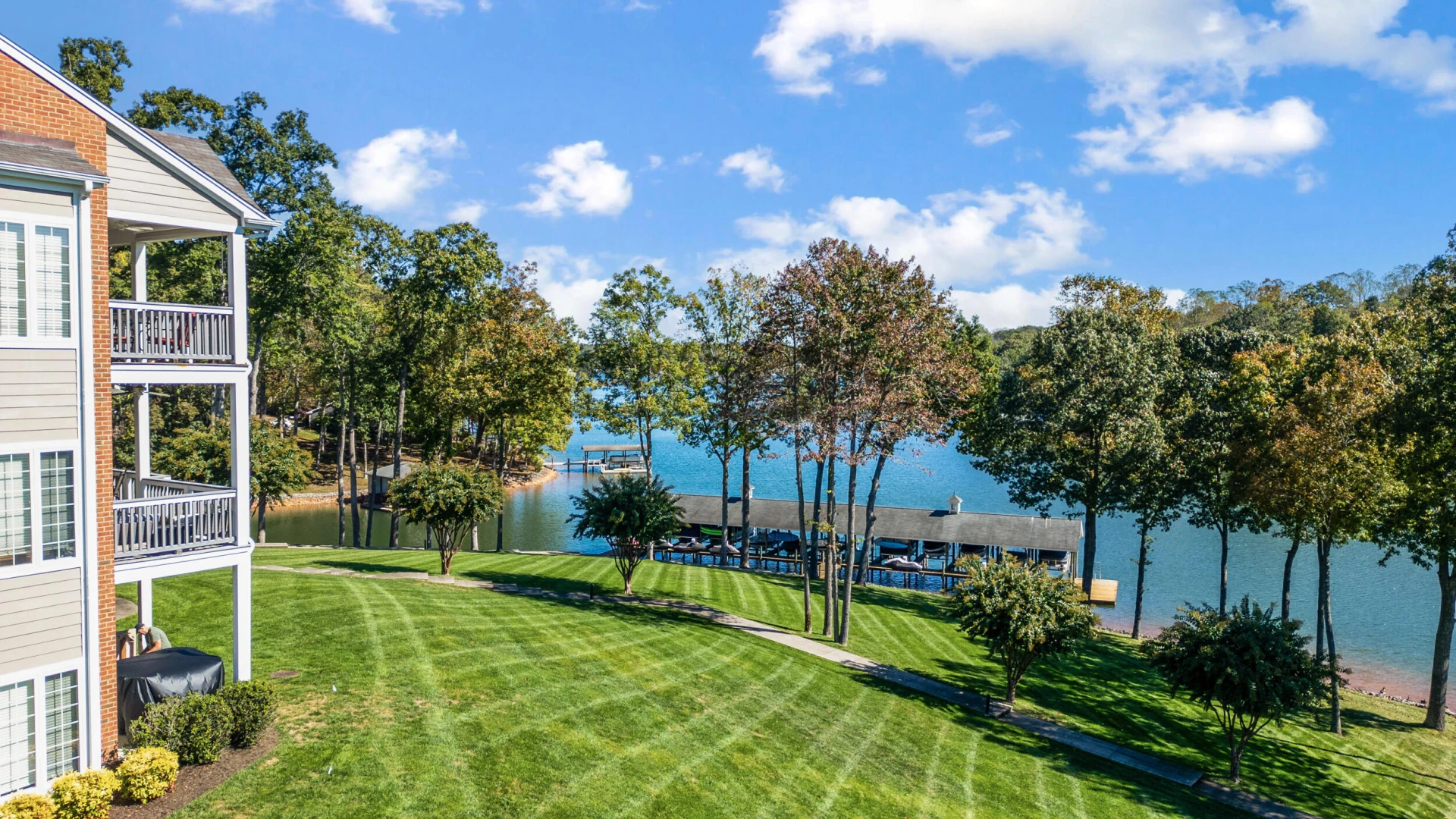 305 S Pointe Shore DR #202 - Photo 5