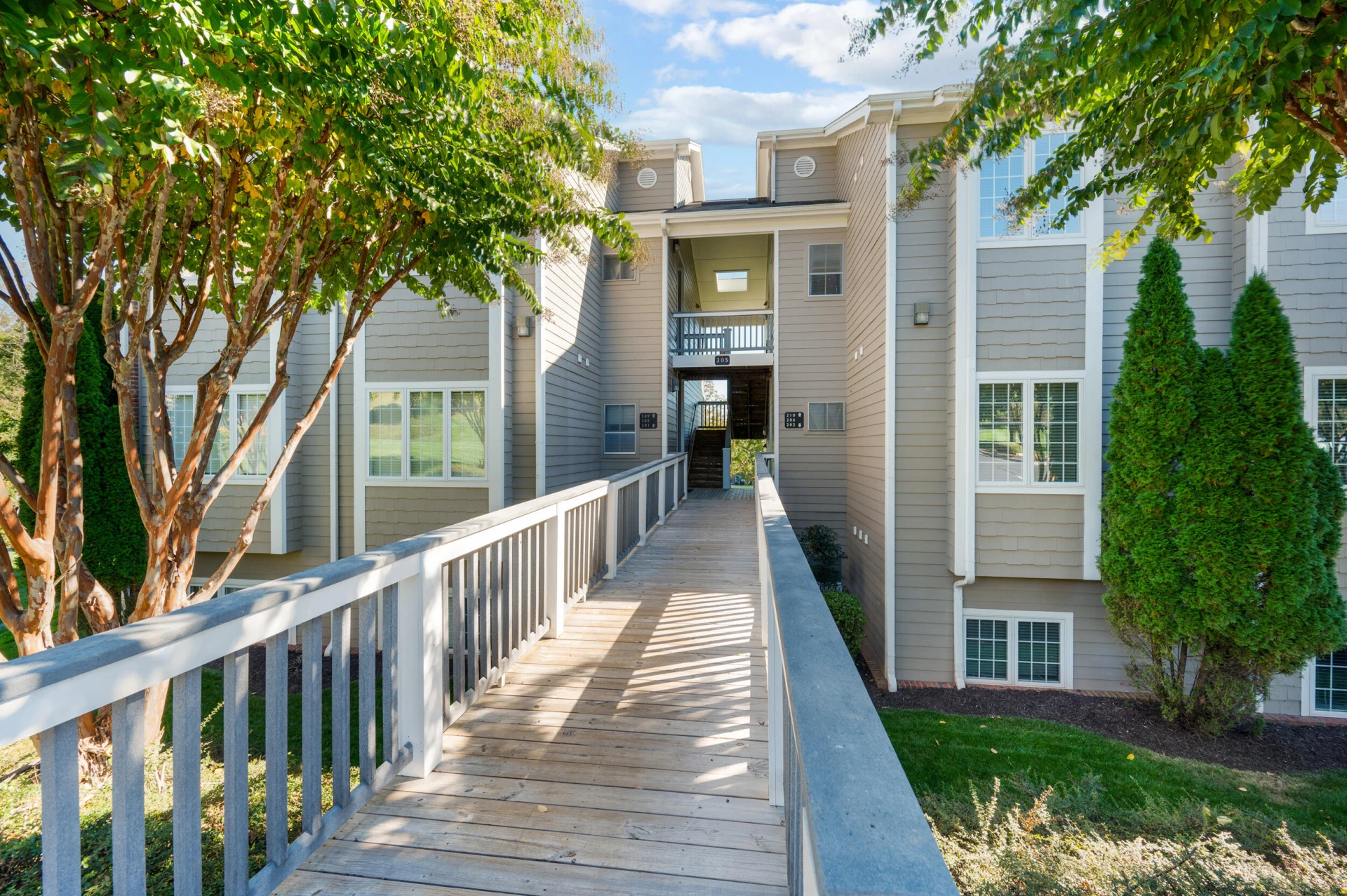 305 S Pointe Shore DR #202 - Photo 55